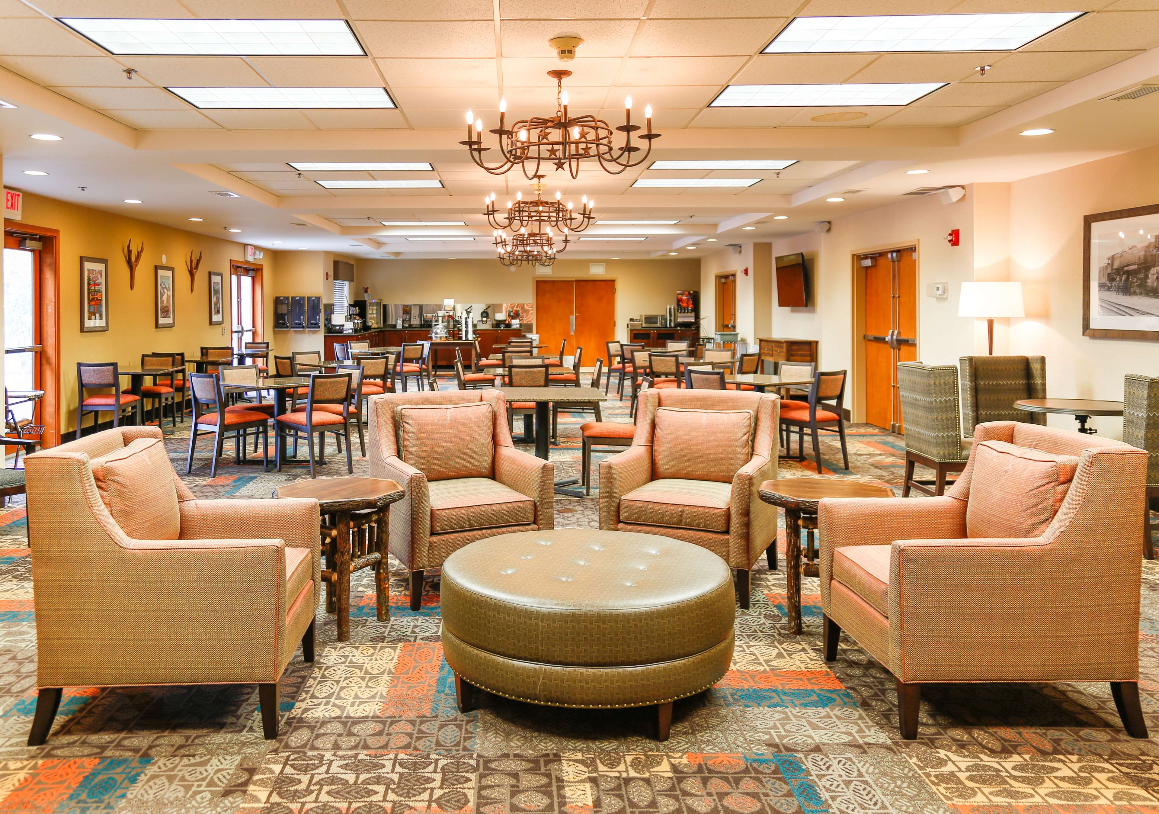 Best Western Rocky Mountain Lodge