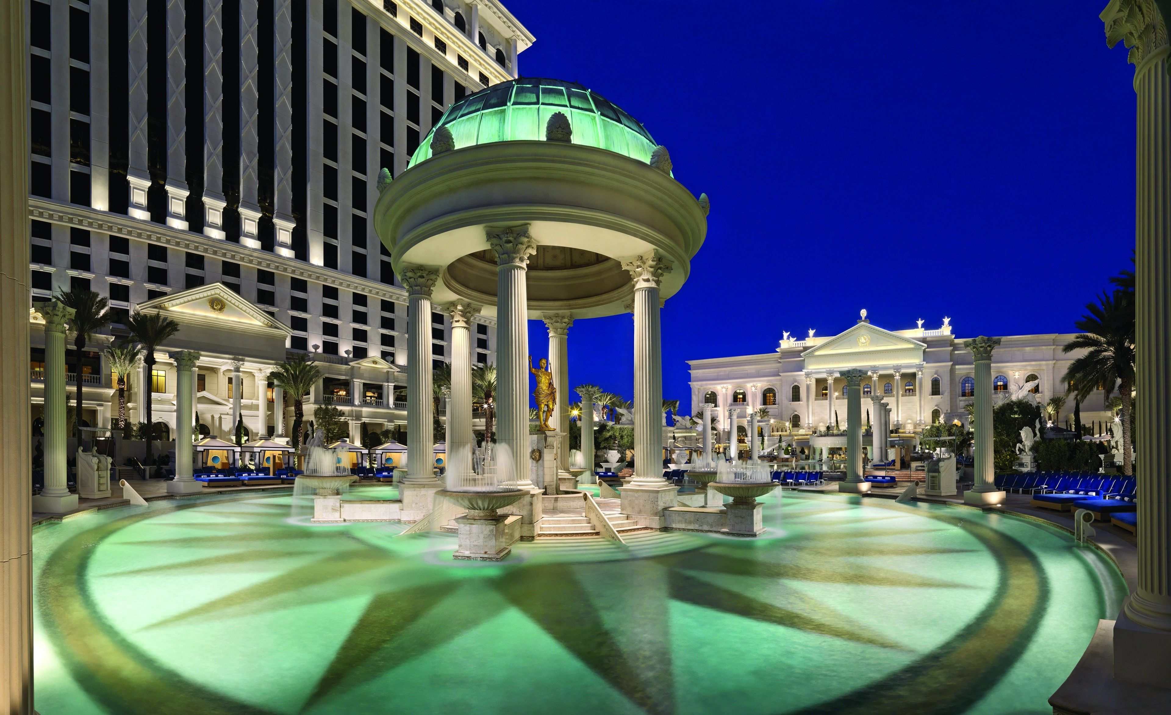 Caesars Palace by Suiteness