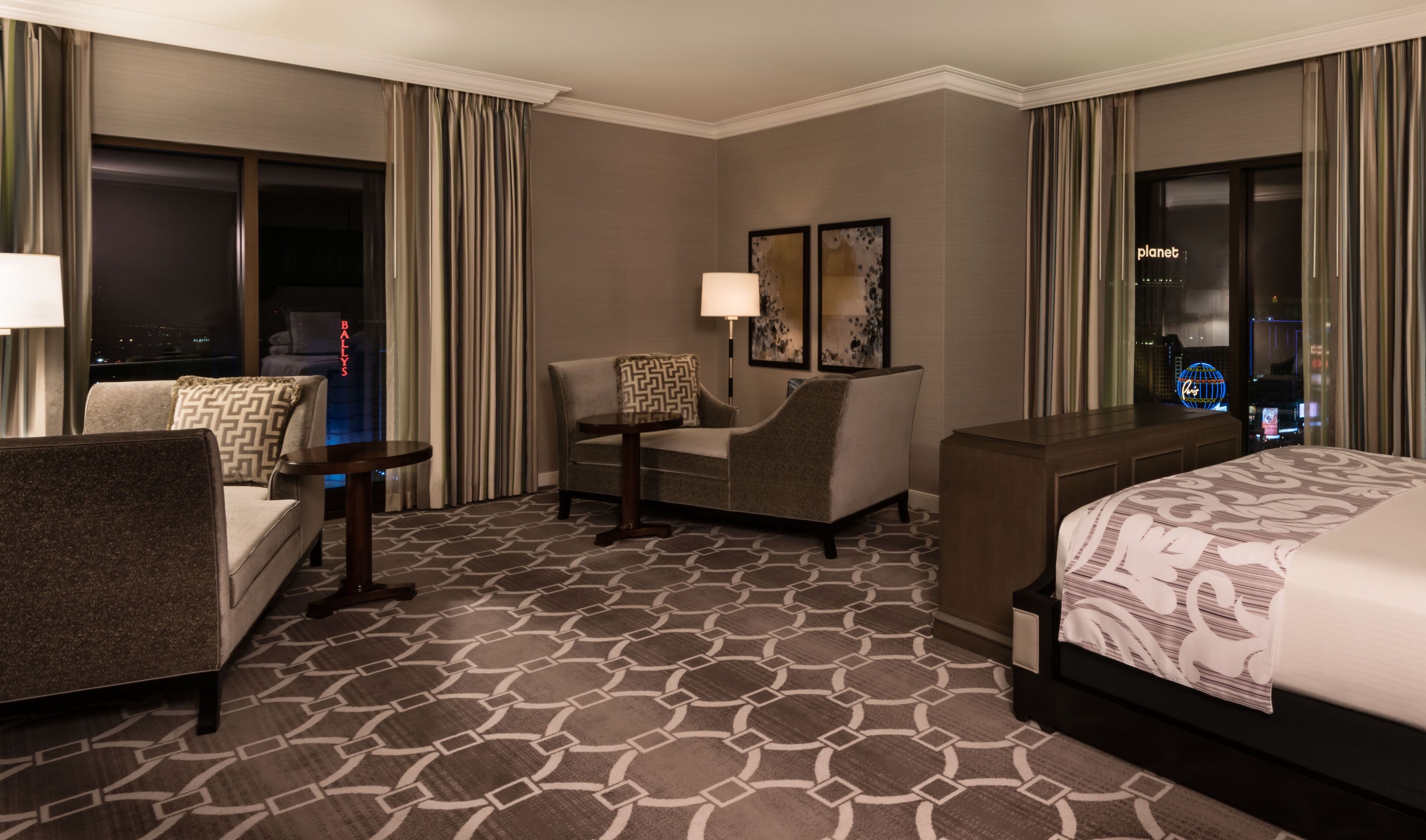 Caesars Palace by Suiteness