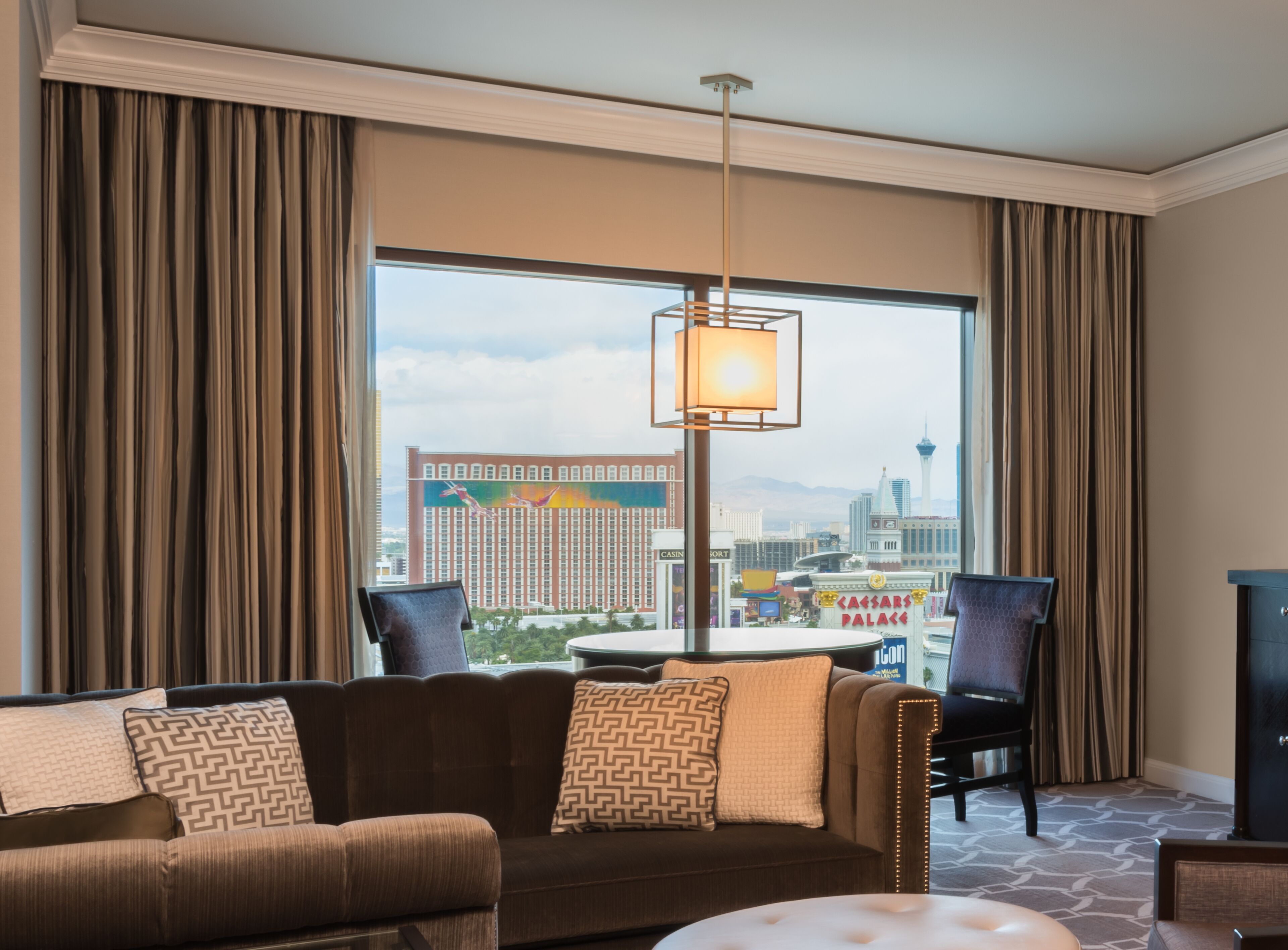 Caesars Palace by Suiteness