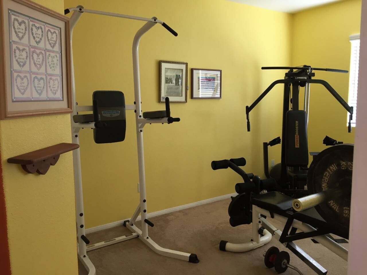 Cheyenne Crossing Apartments