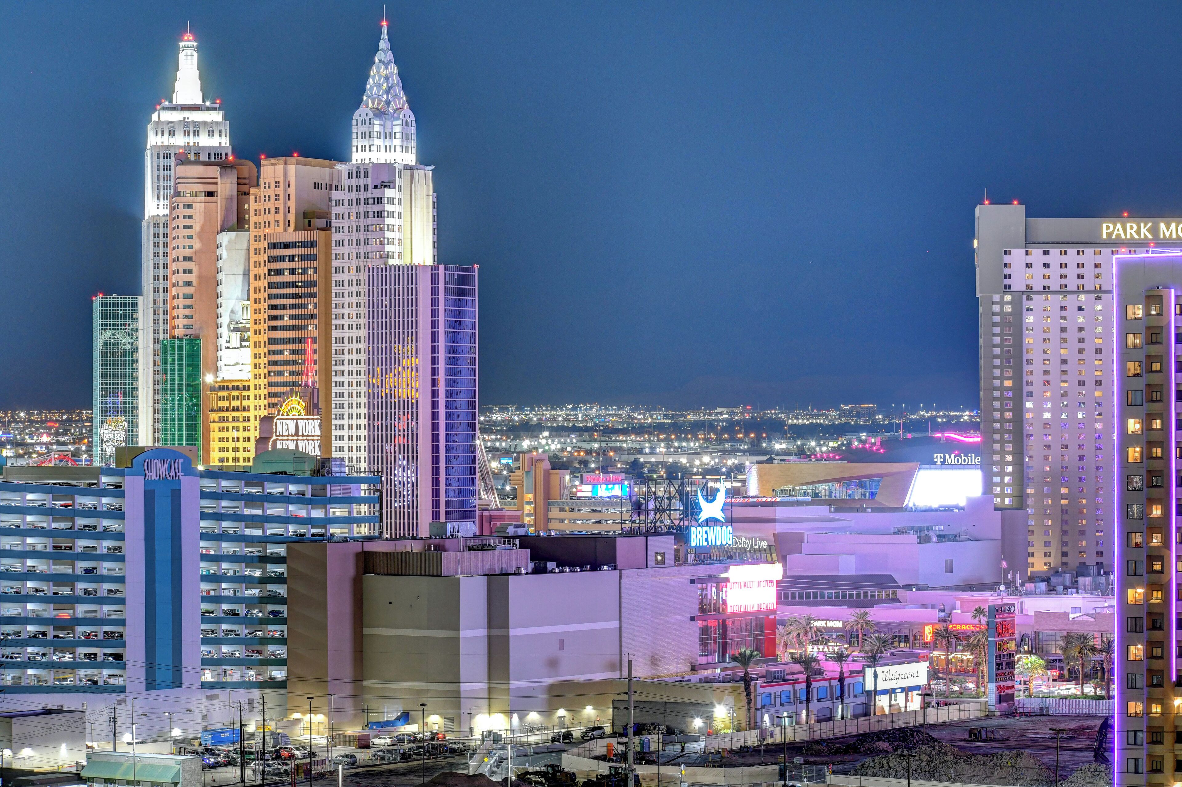 Lucky Gem Penthouse Suites at Signature