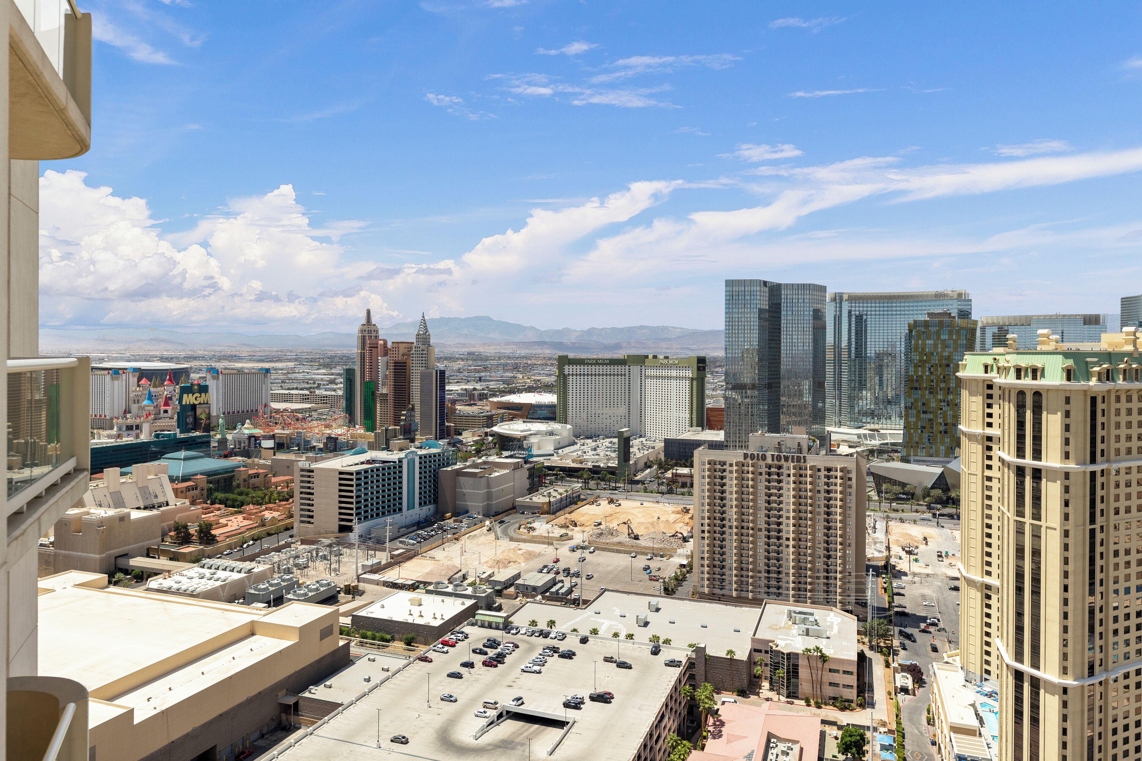 Lucky Gem Penthouse Suites at Signature