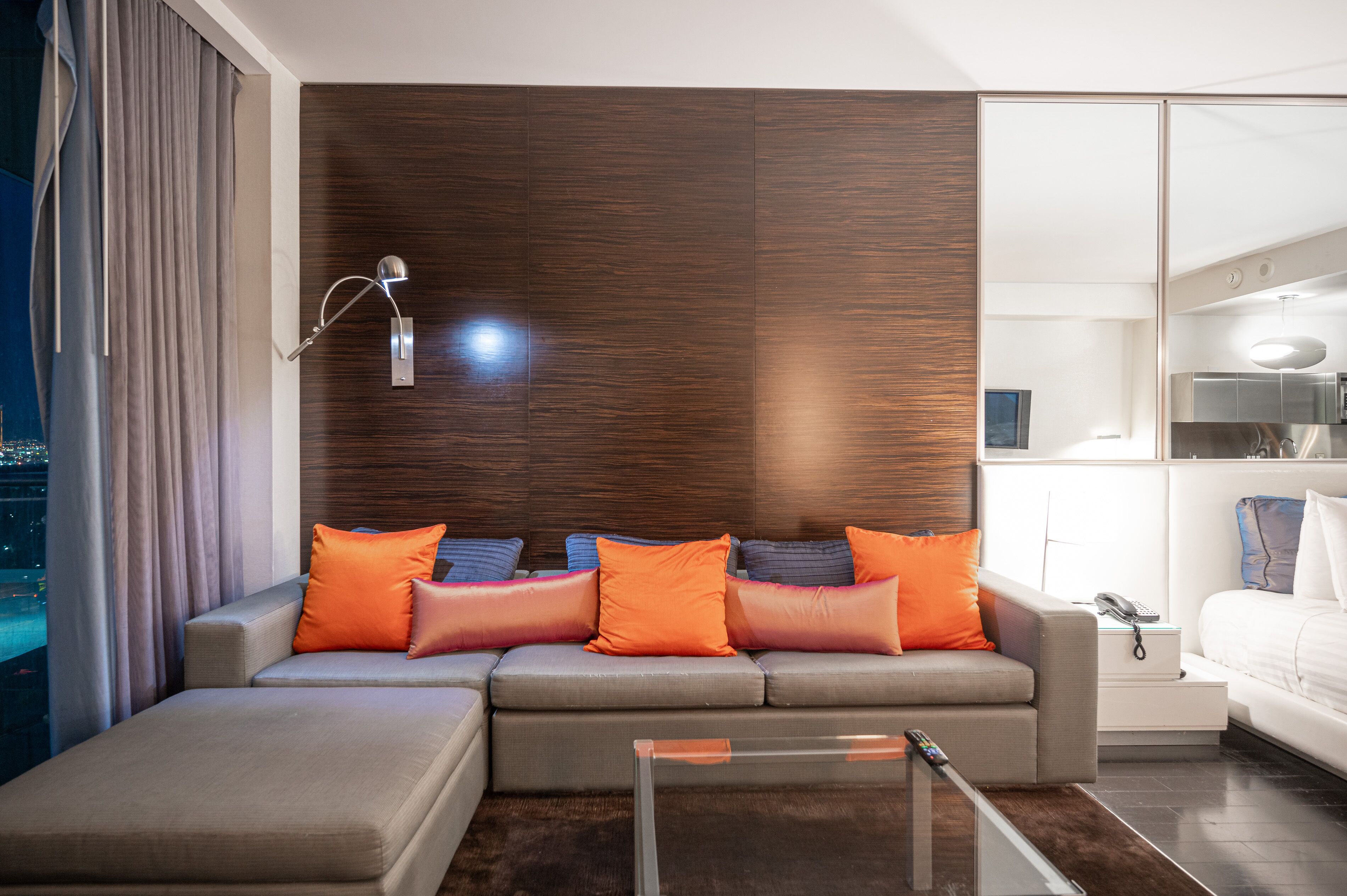 Palms Place by Strip View Suites