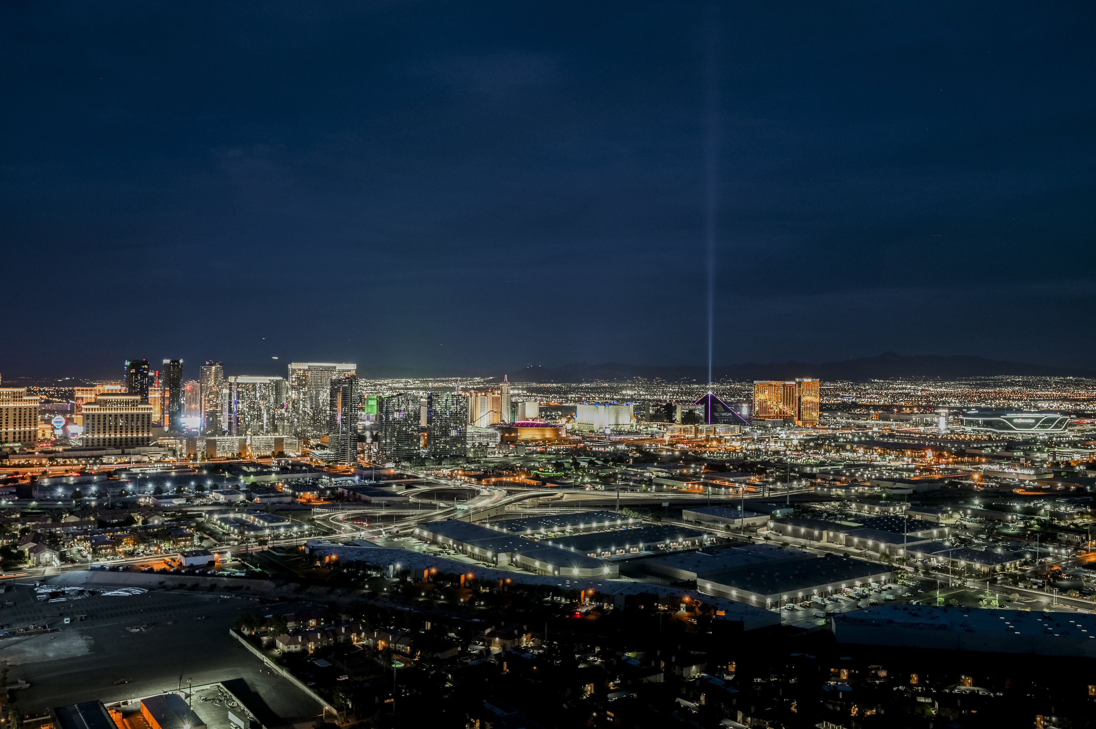 Palms Place by Strip View Suites