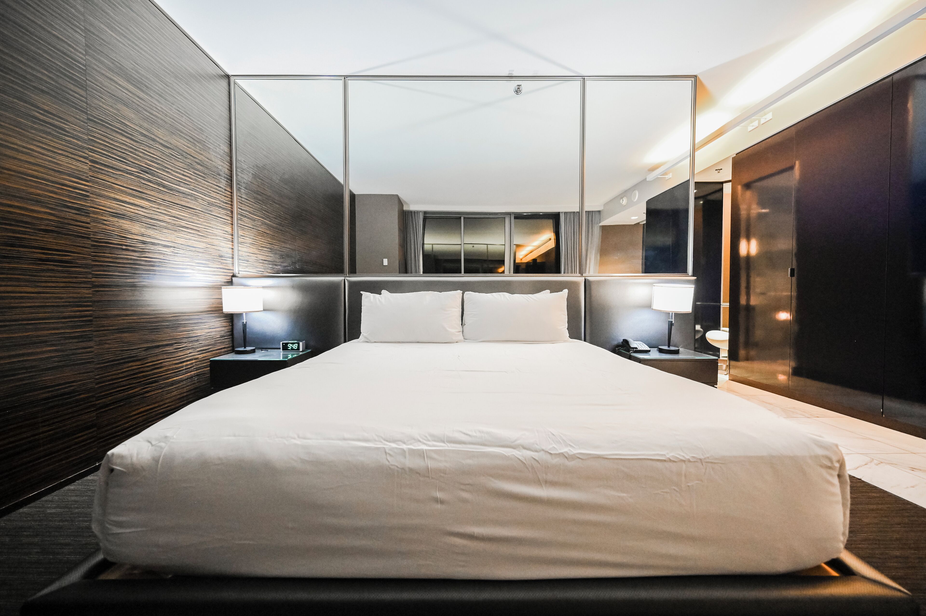 Palms Place by Strip View Suites