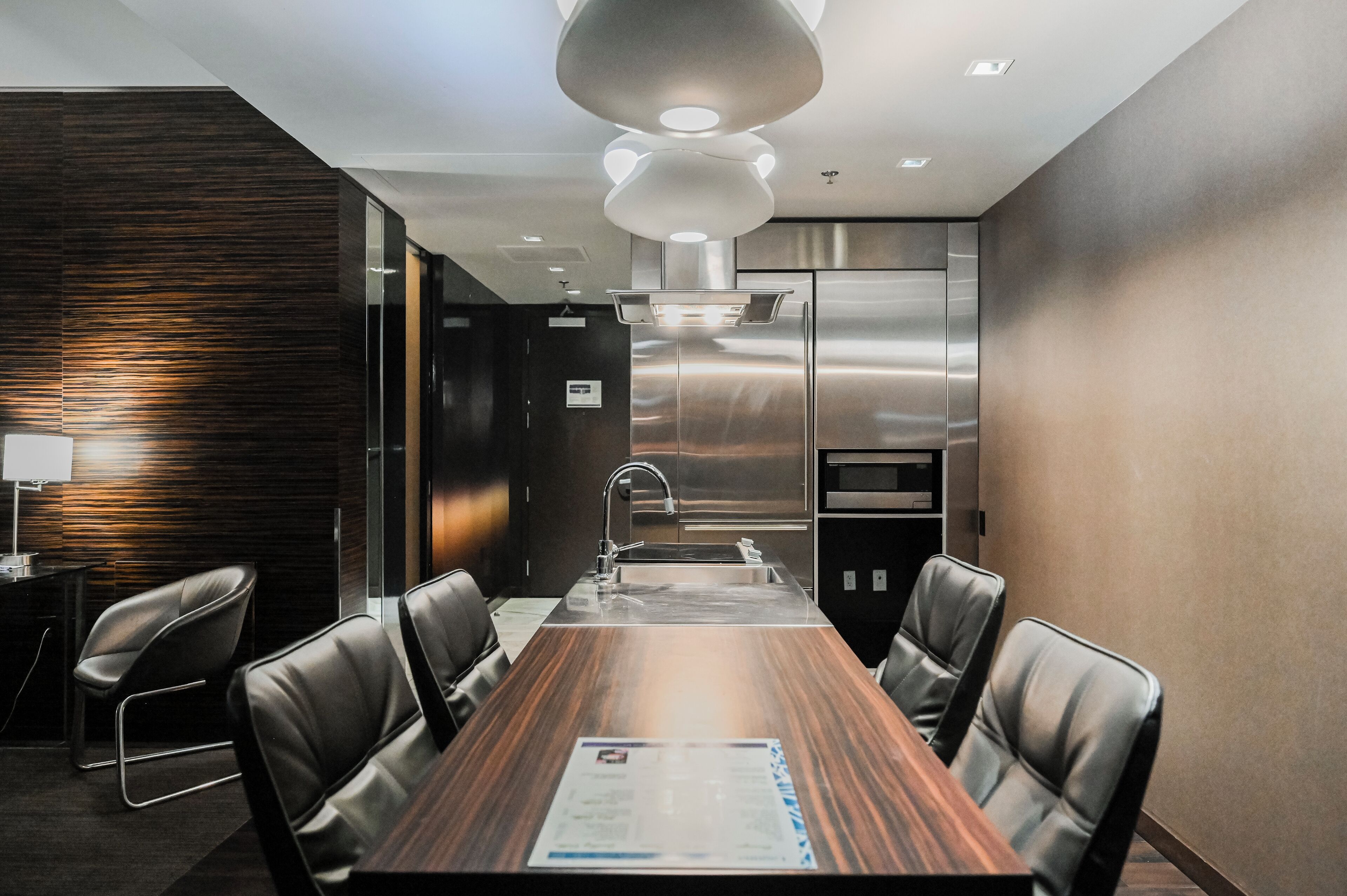 Palms Place by Strip View Suites