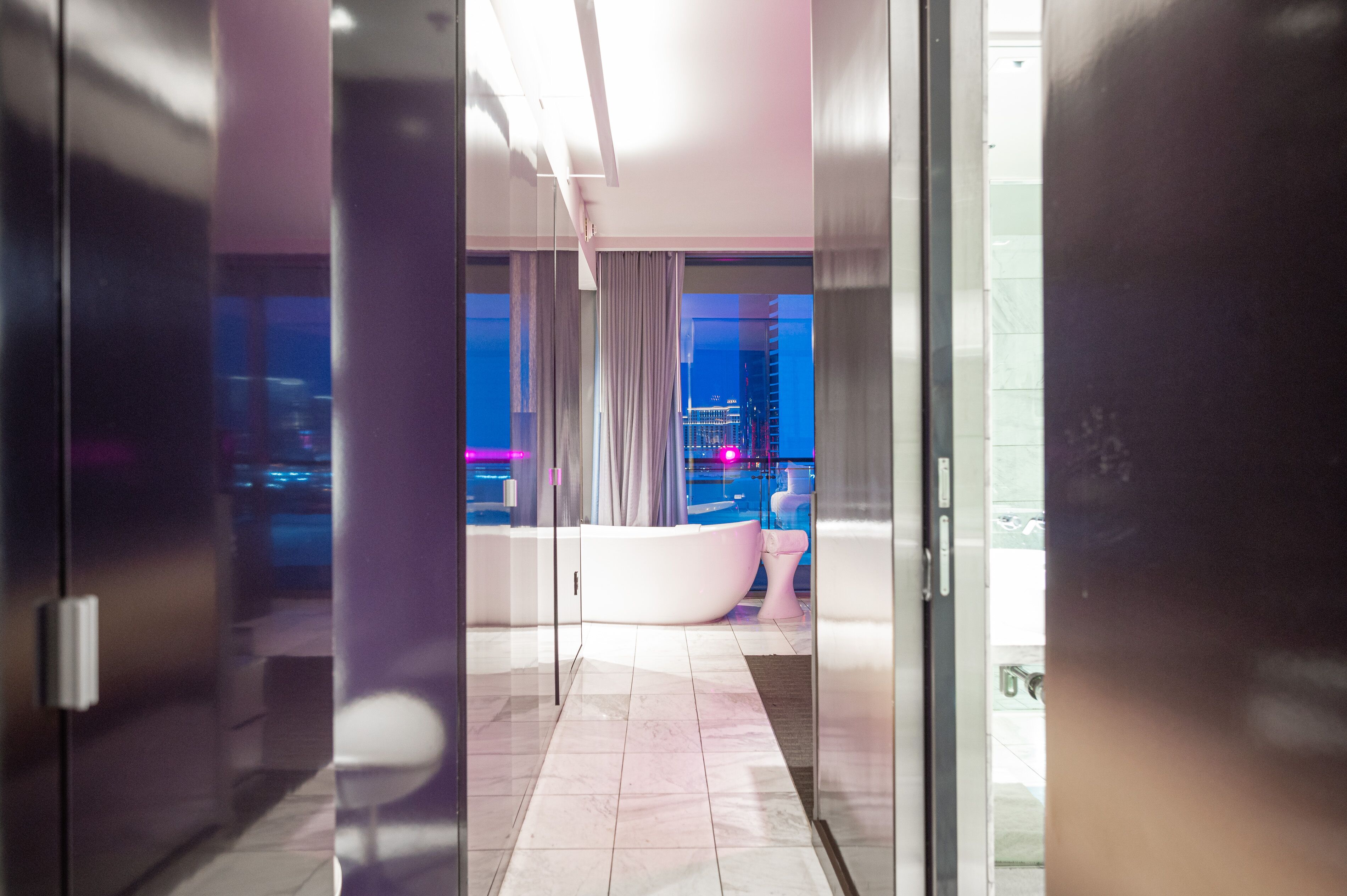 Palms Place by Strip View Suites