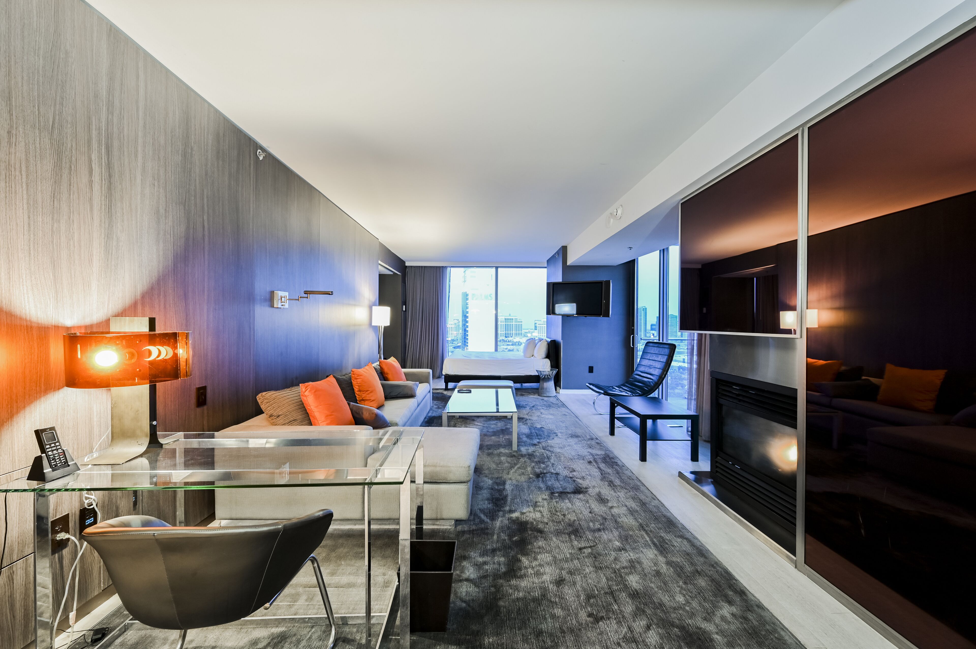 Palms Place by Strip View Suites
