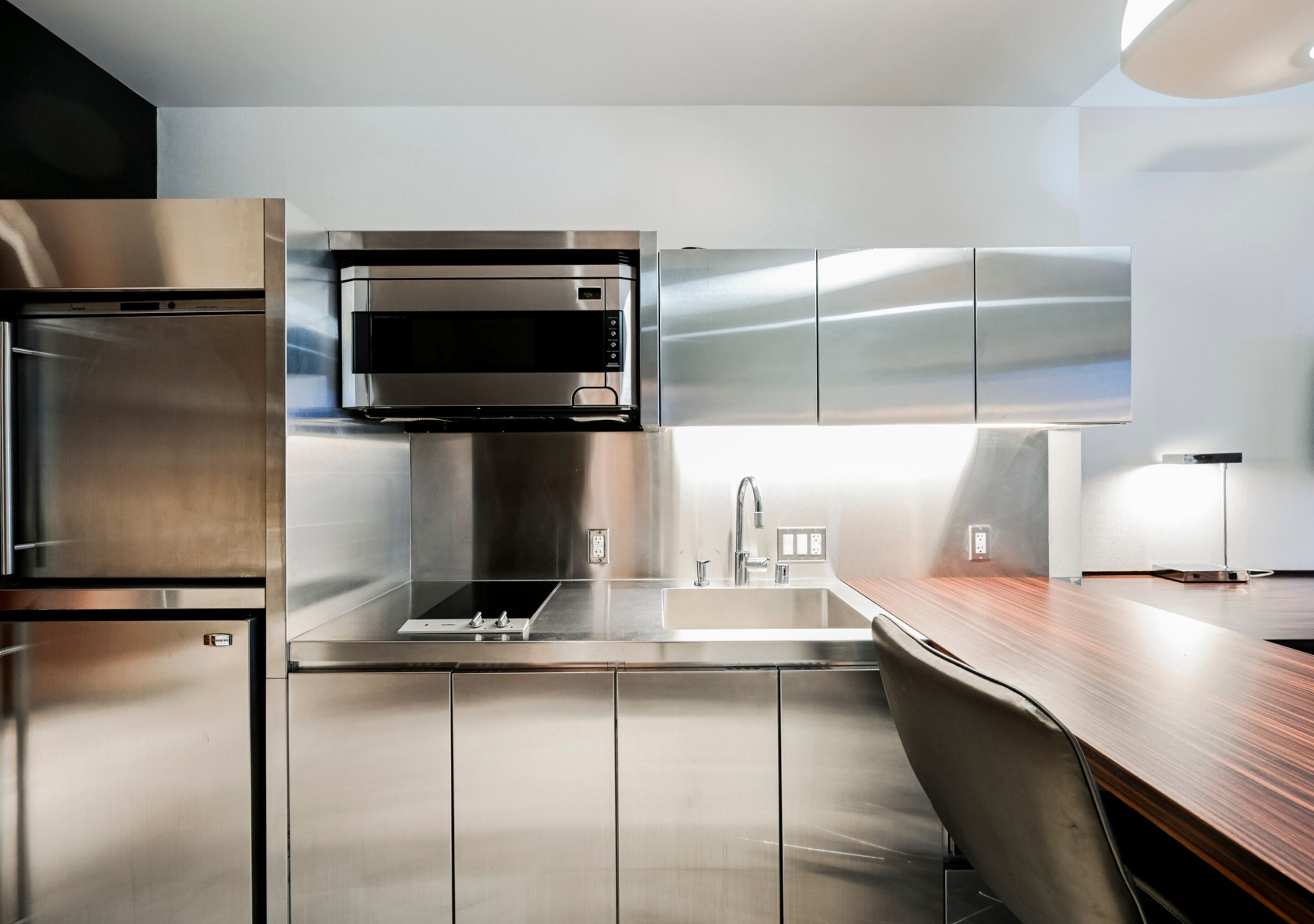 Palms Place by Strip View Suites