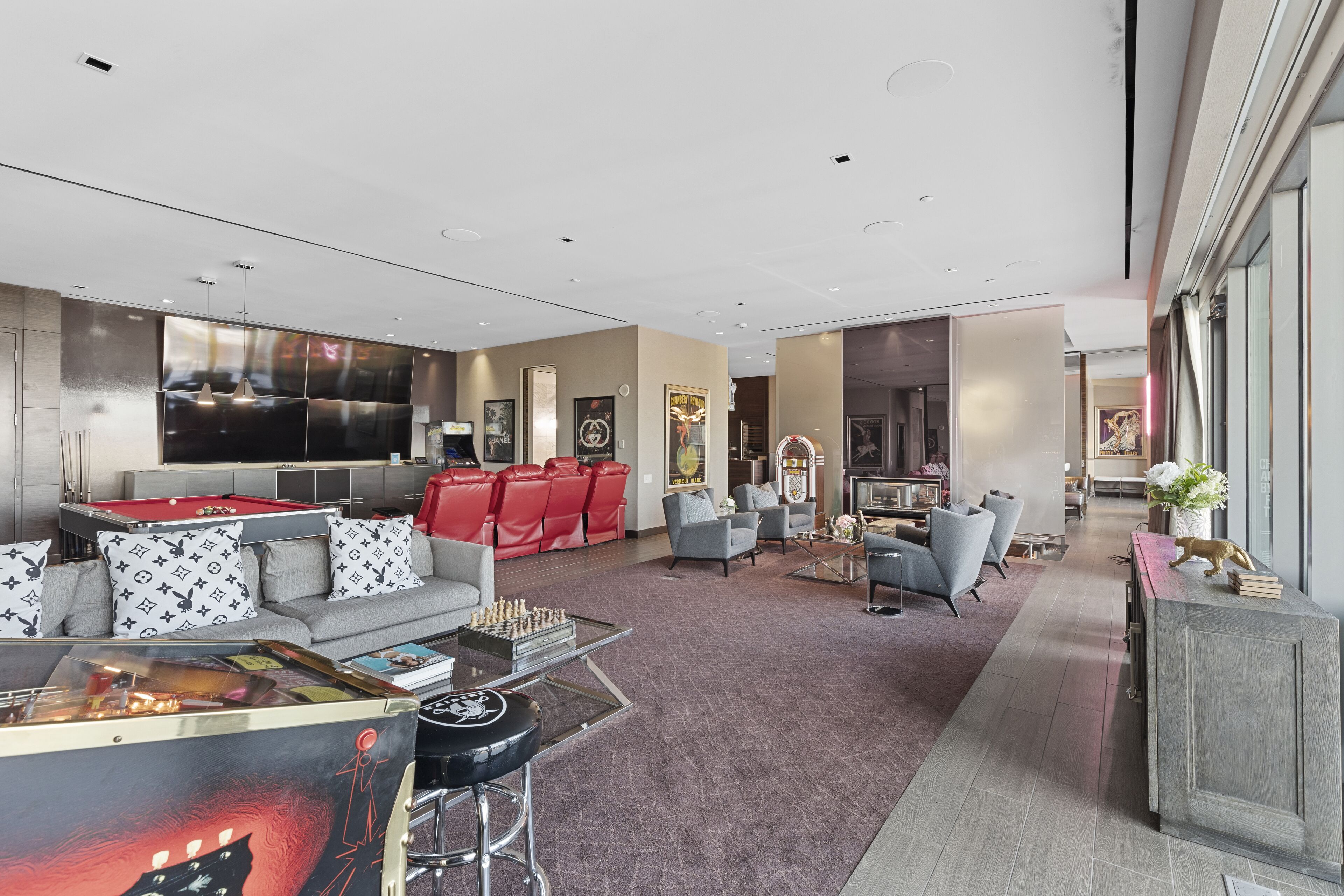 Palms Place by Strip View Suites