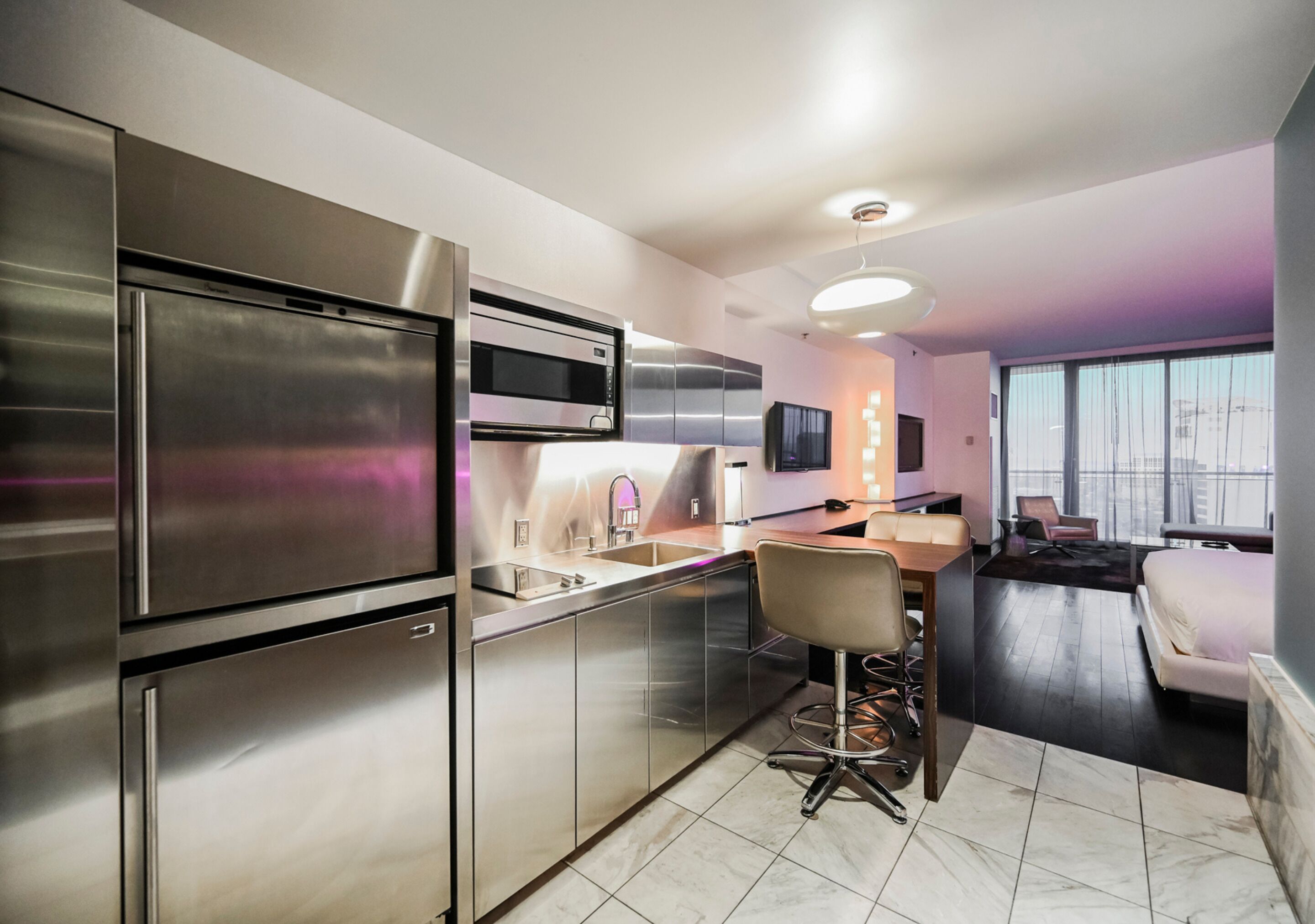 Palms Place by Strip View Suites