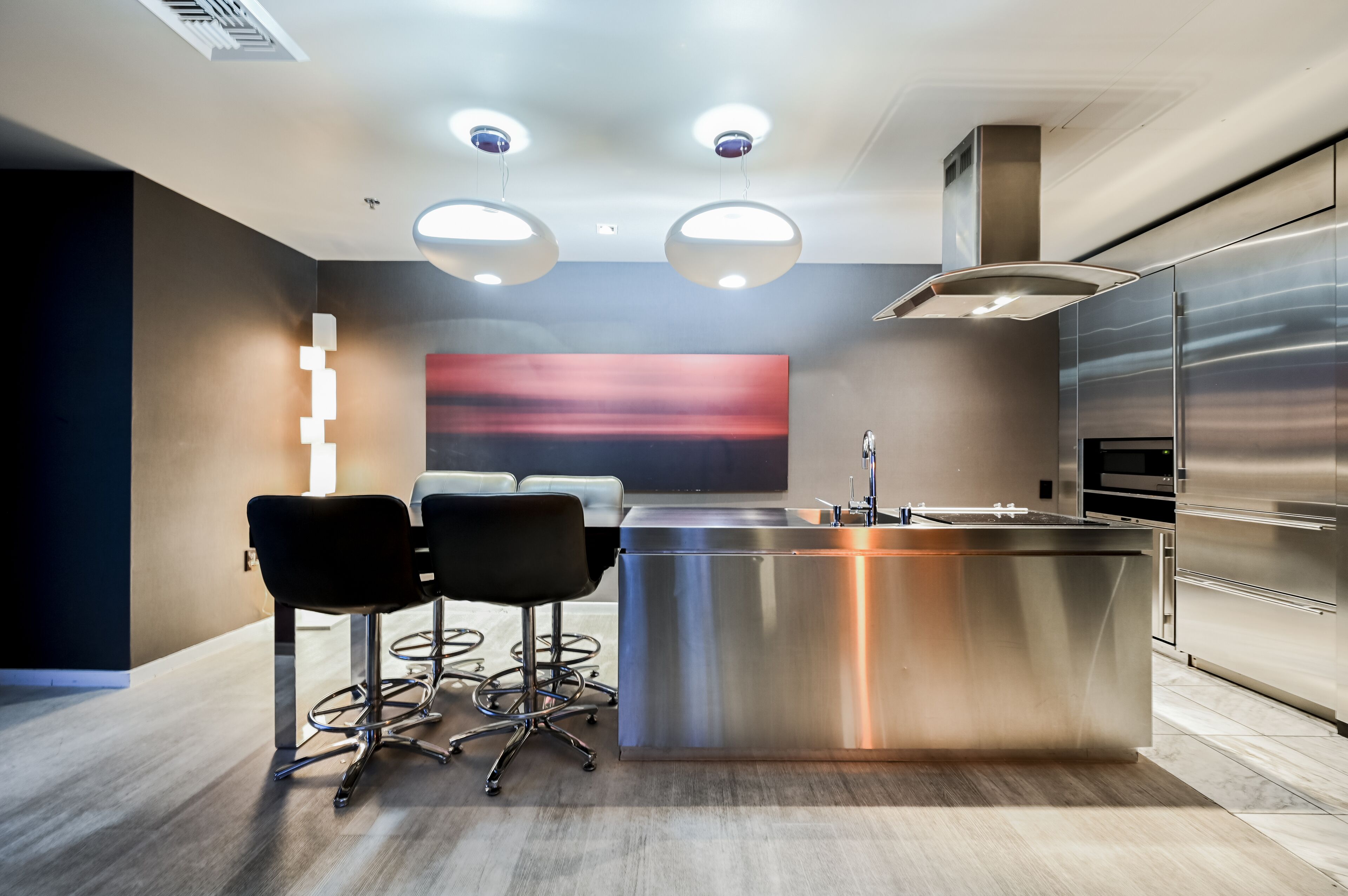 Palms Place by Strip View Suites