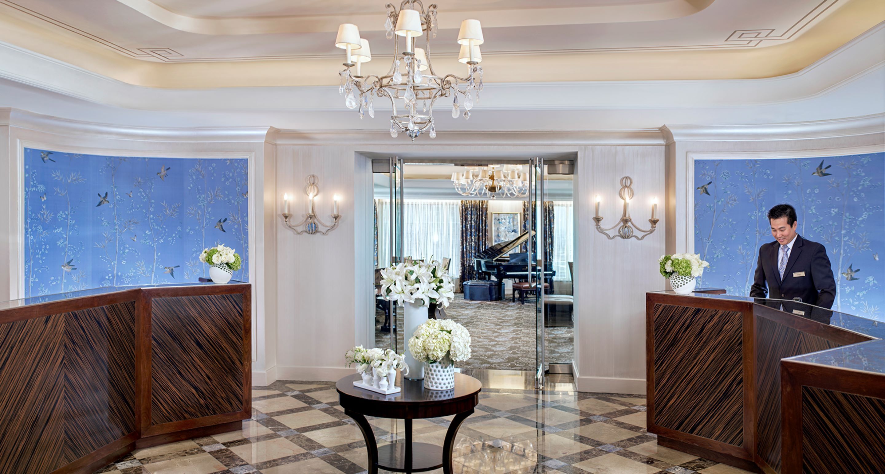 The Palazzo Prestige Club Lounge