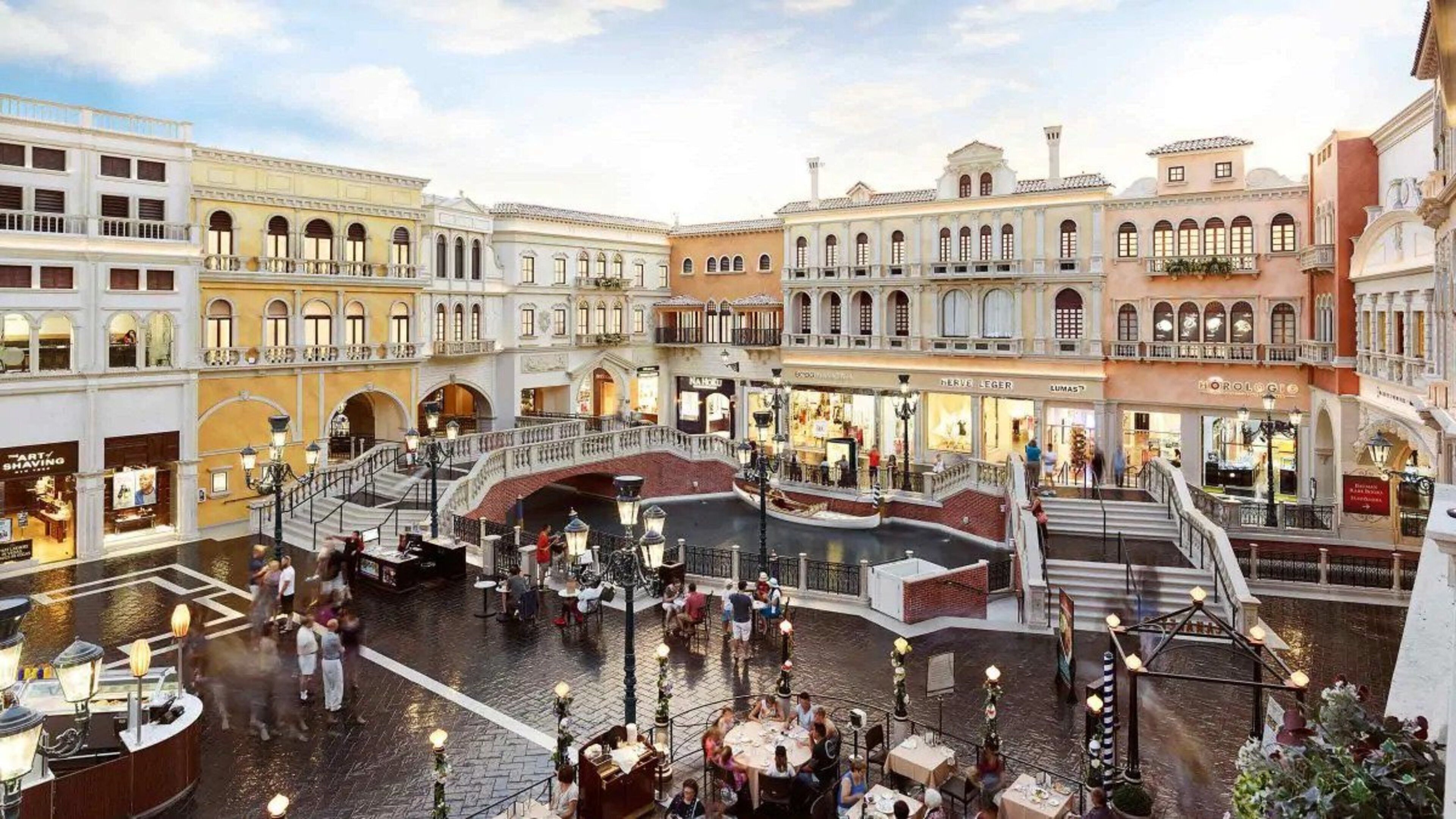 The Venetian Prestige Club Lounge