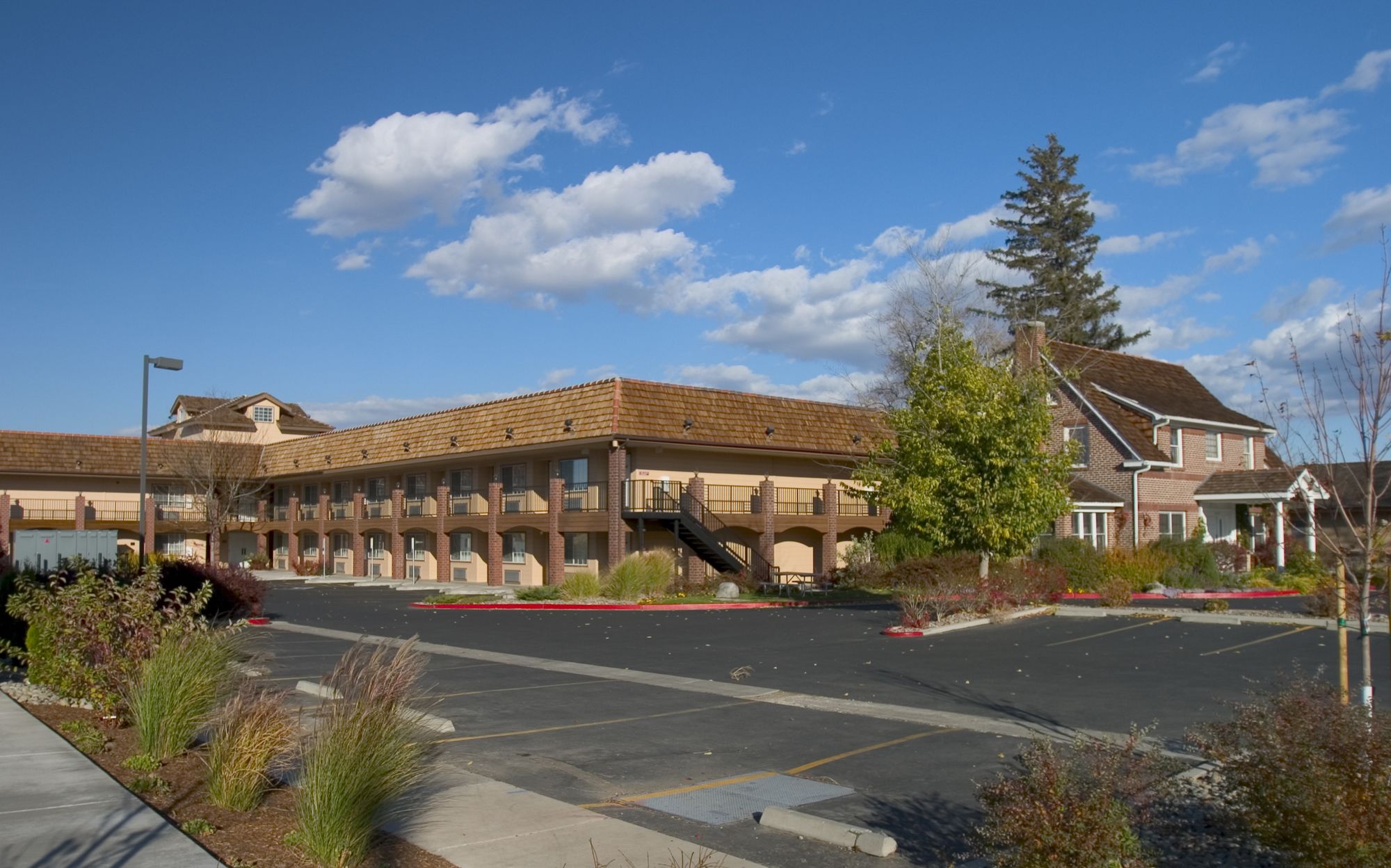 Carson Valley Motor Lodge