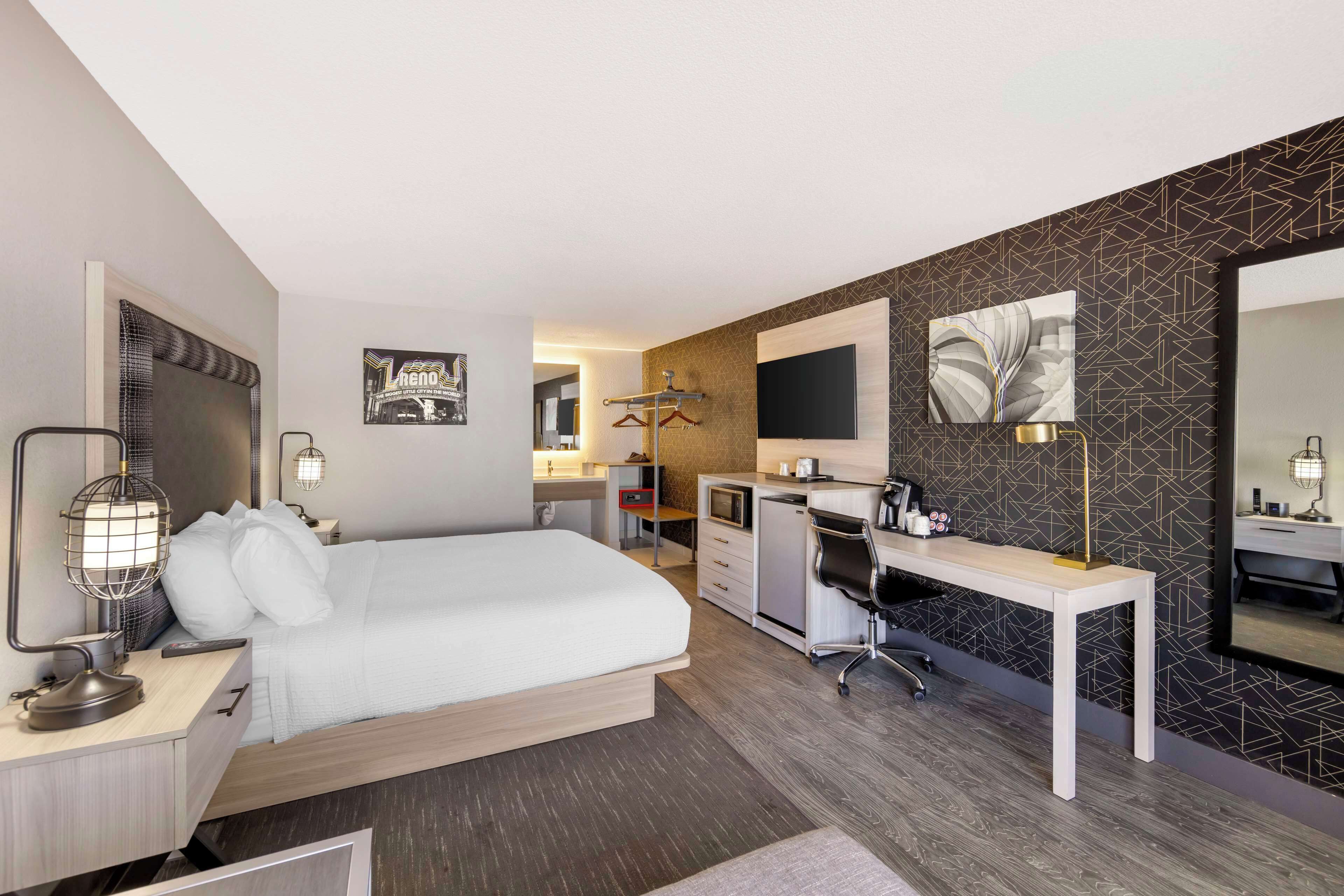 Aiden by Best Western South Reno