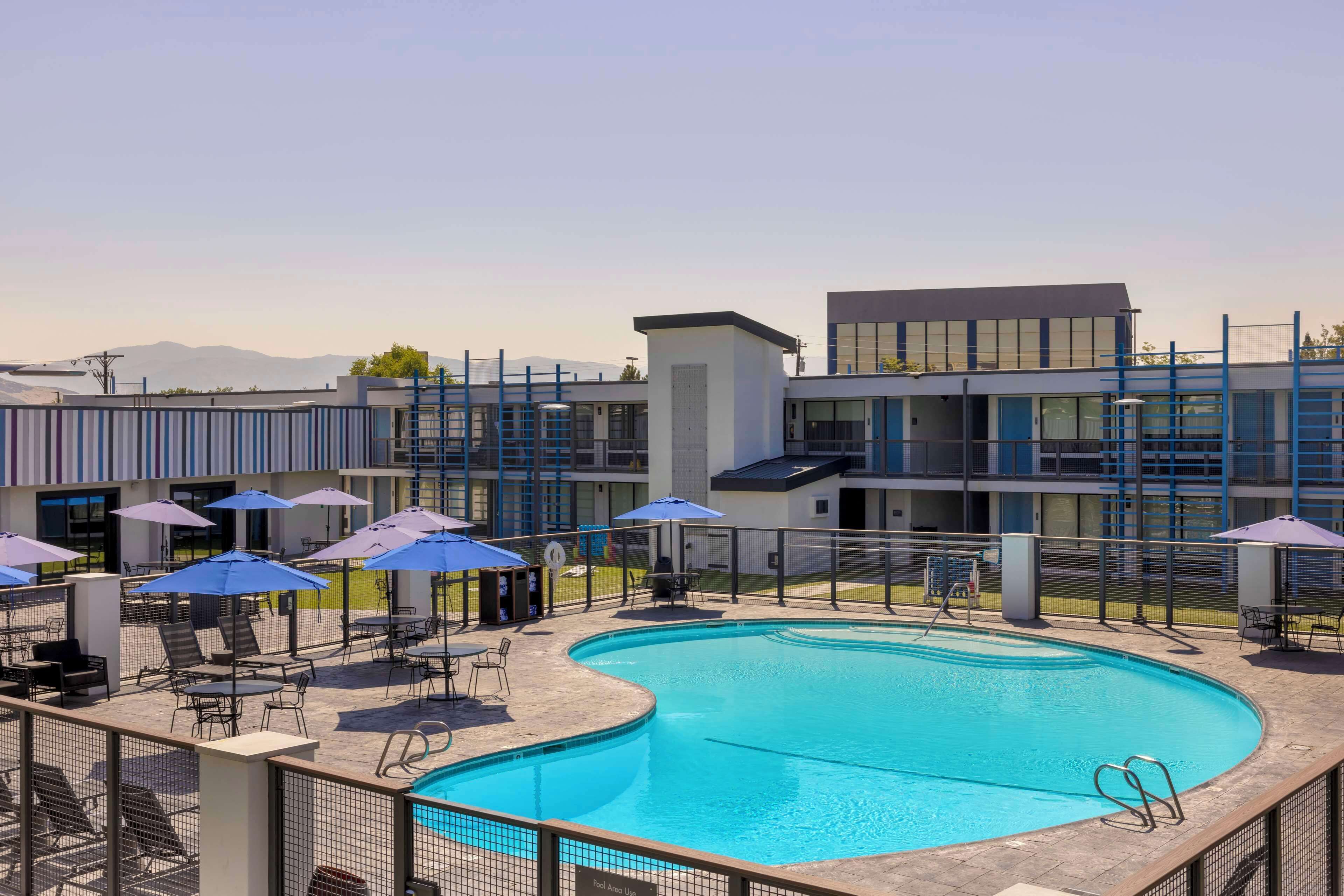 Aiden by Best Western South Reno