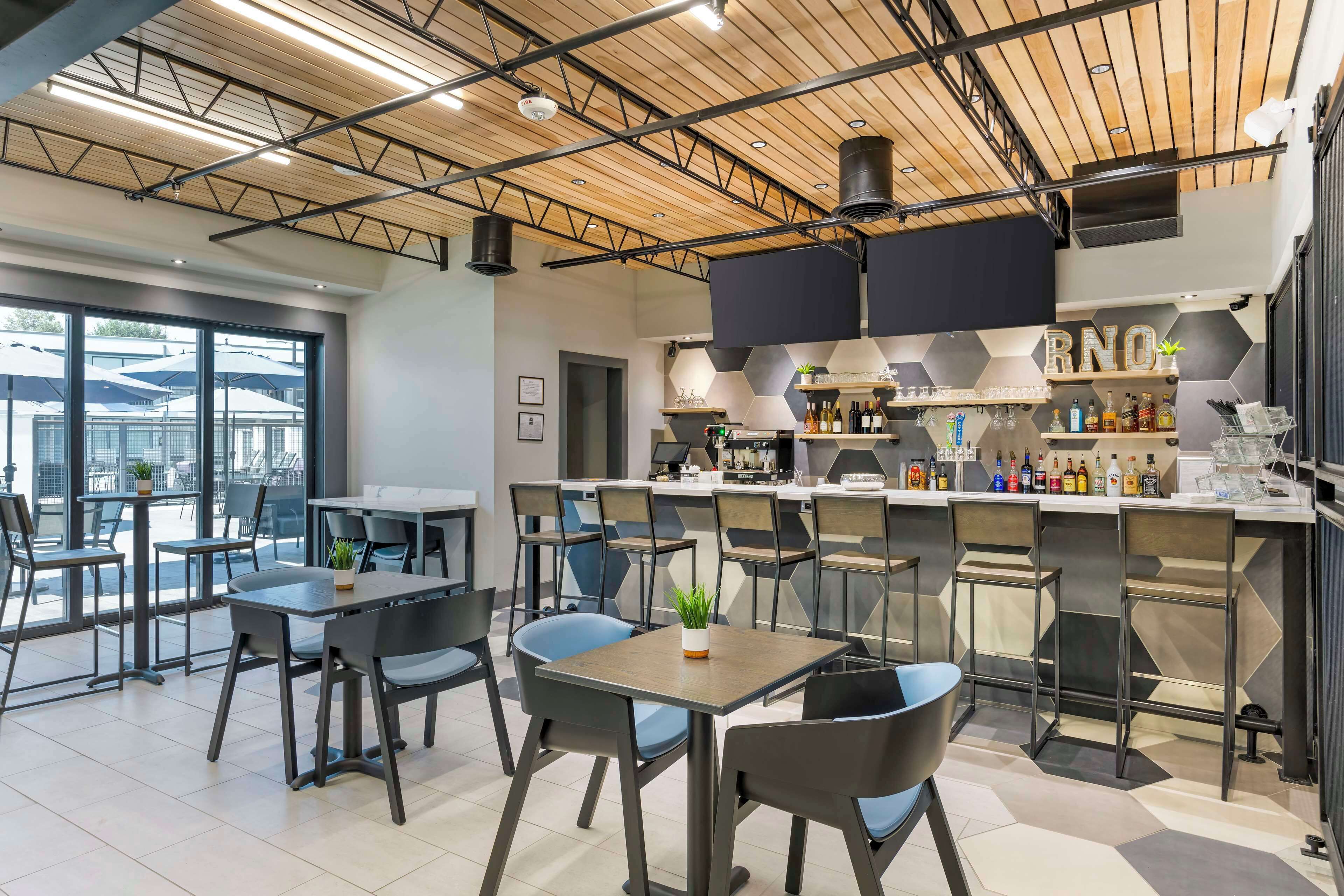 Aiden by Best Western South Reno