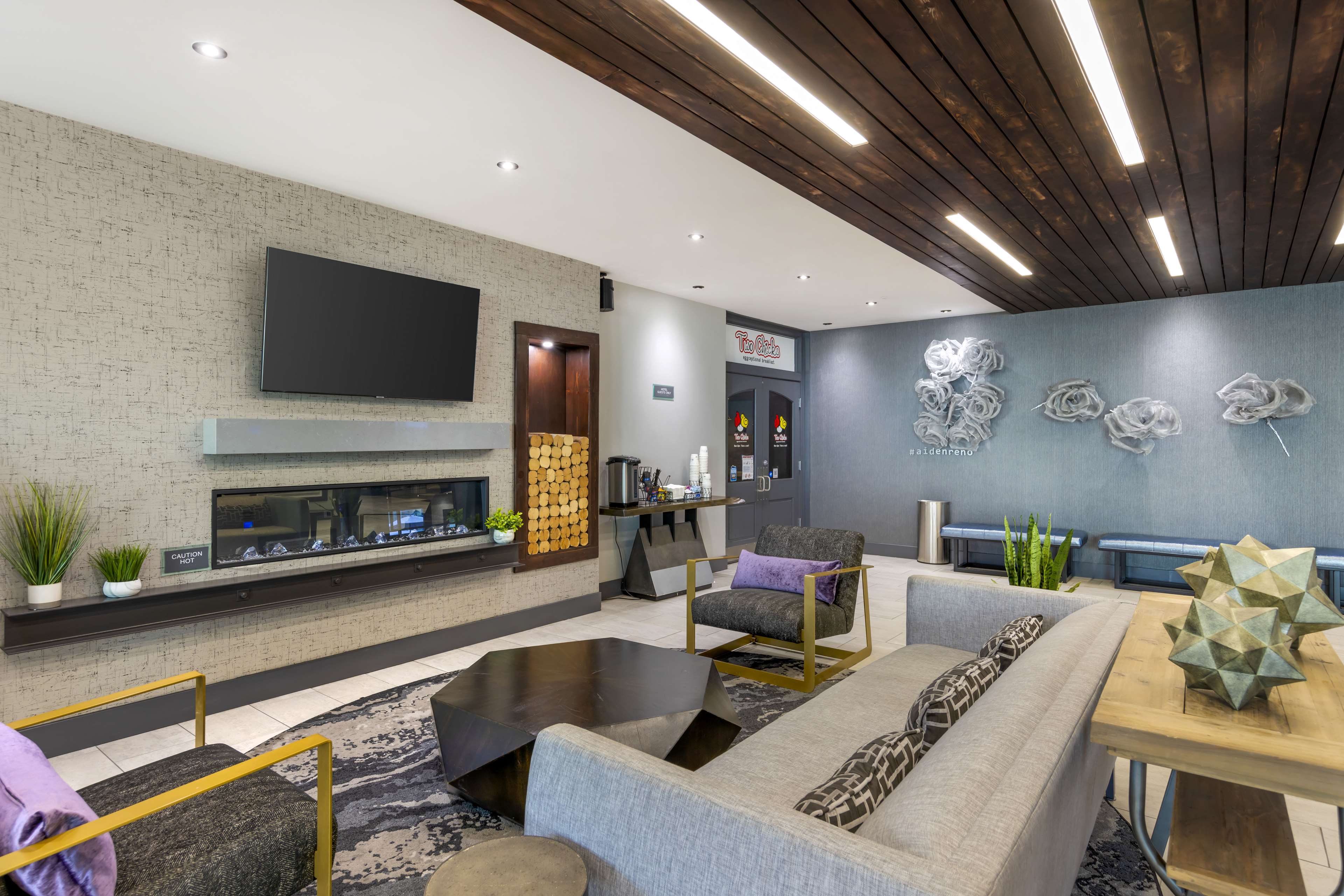 Aiden by Best Western South Reno