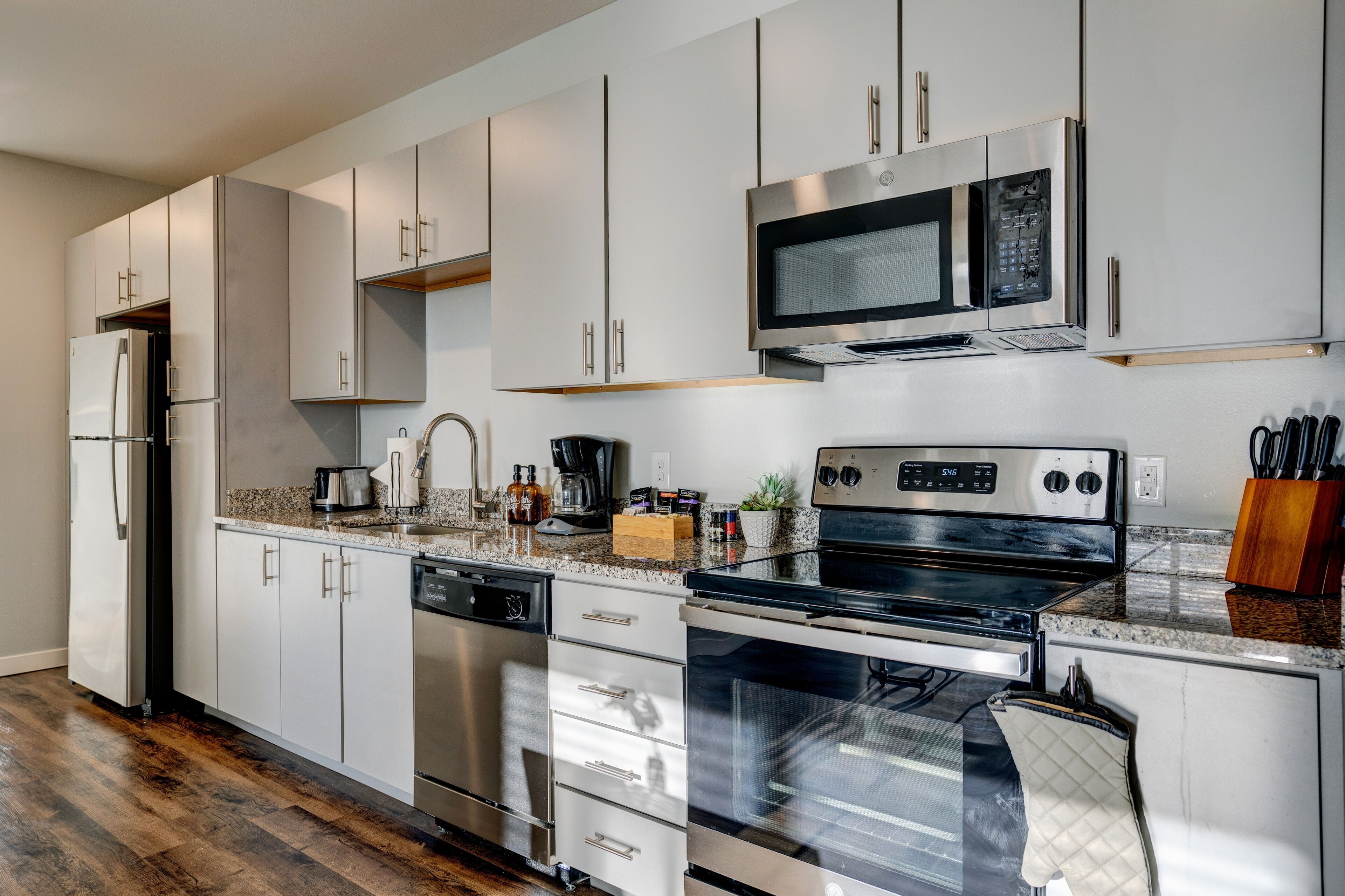 Canyon Flats Condos By Barsala