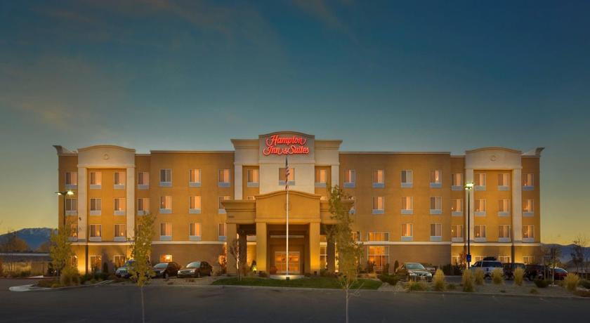 Hampton Inn & Suites Reno West