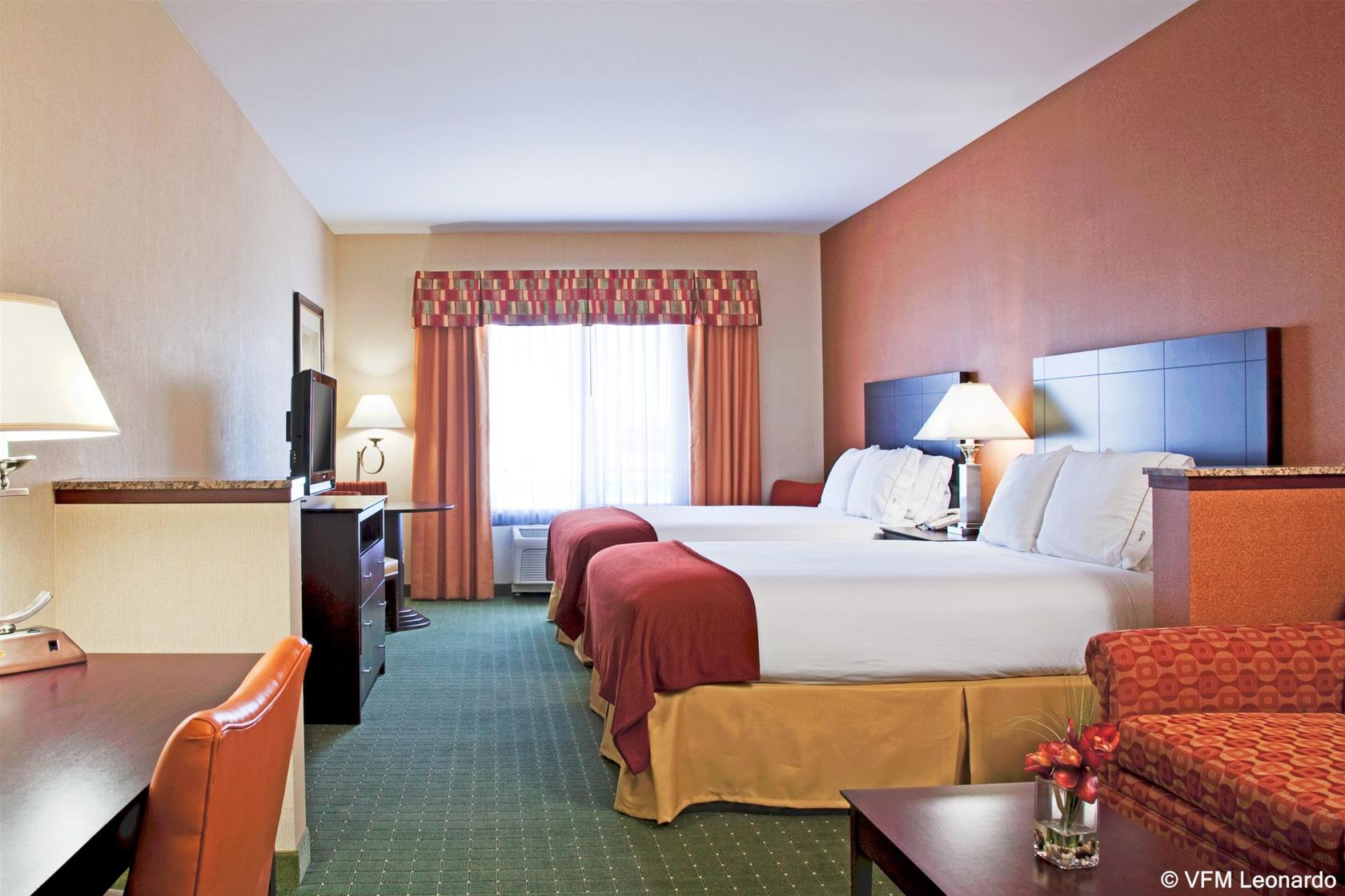 Holiday Inn Express & Suites Reno Airport