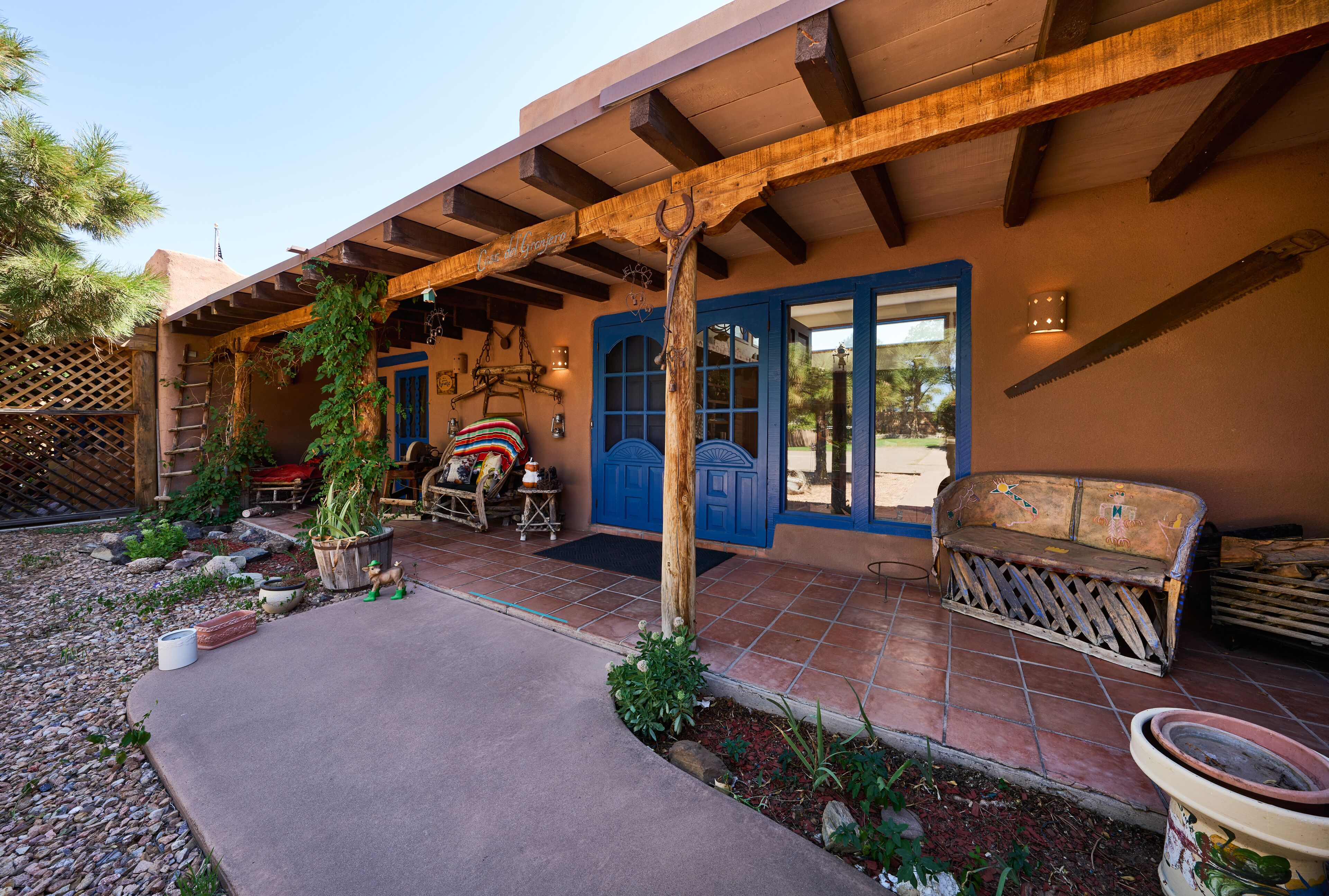 Loba Luna Bed & Breakfast