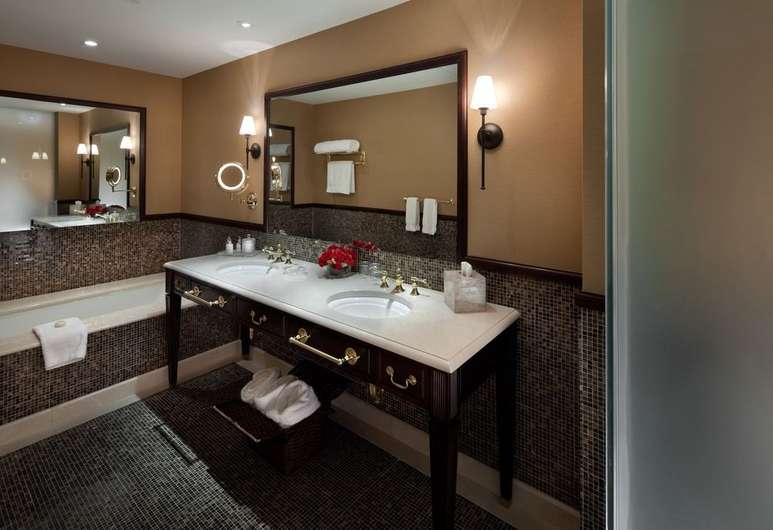 Plaza Athenee