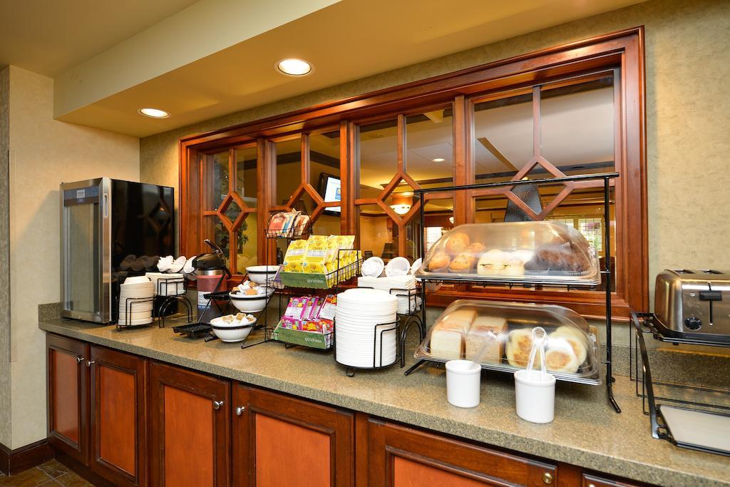 Comfort Inn & Suites Dover-Portsmouth