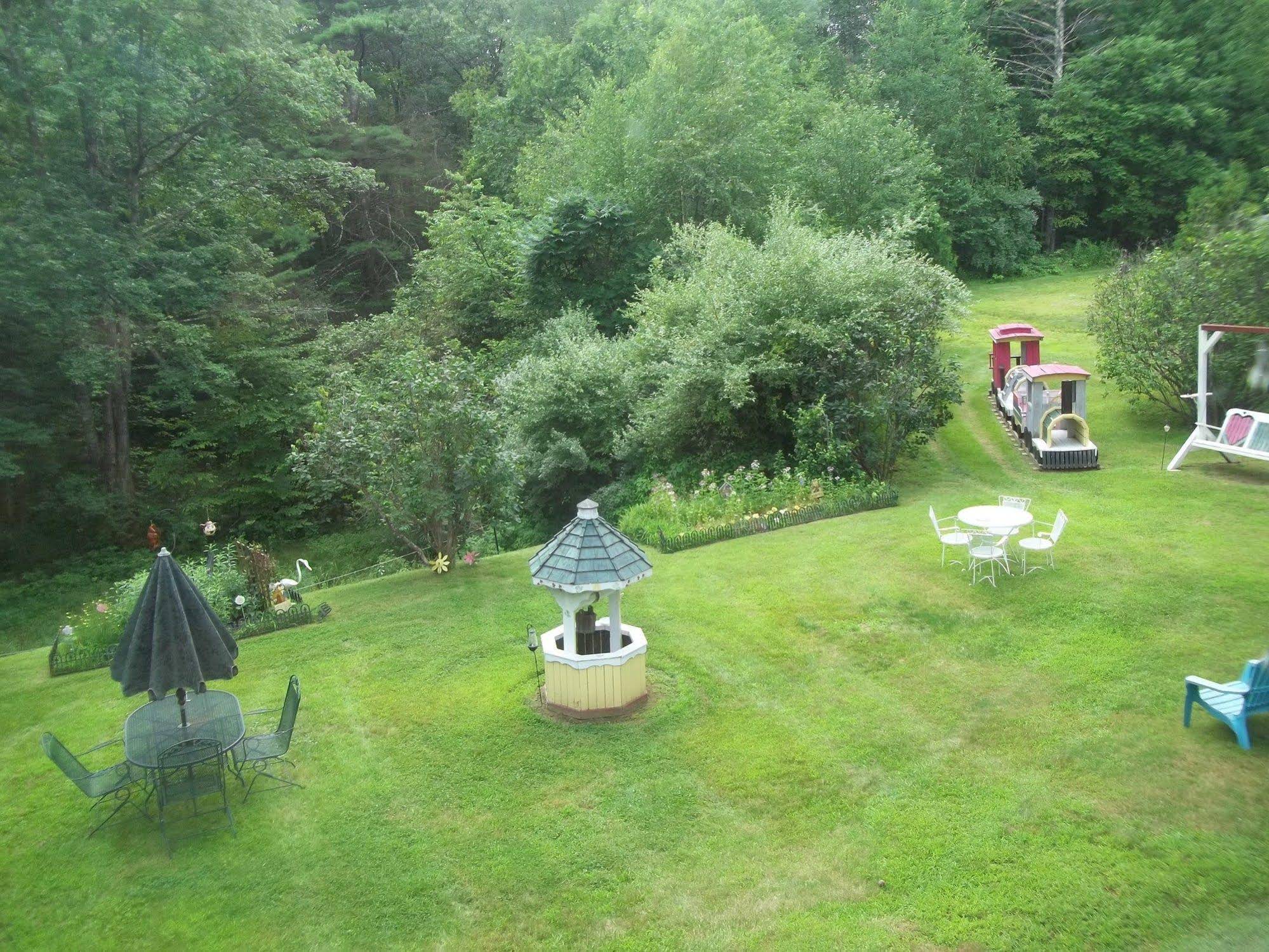 Lake Winnipesaukee Motel