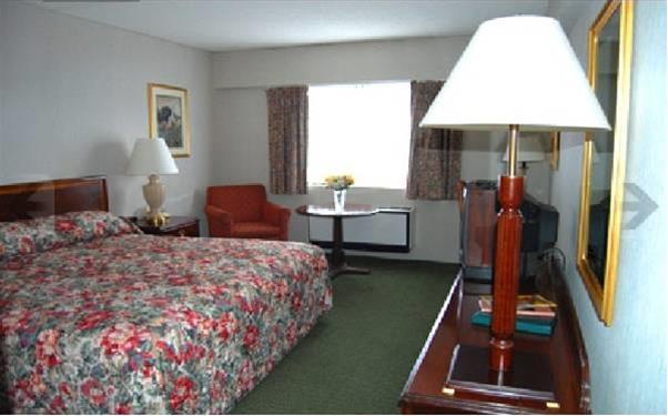 Best Western Plus Landmark Inn