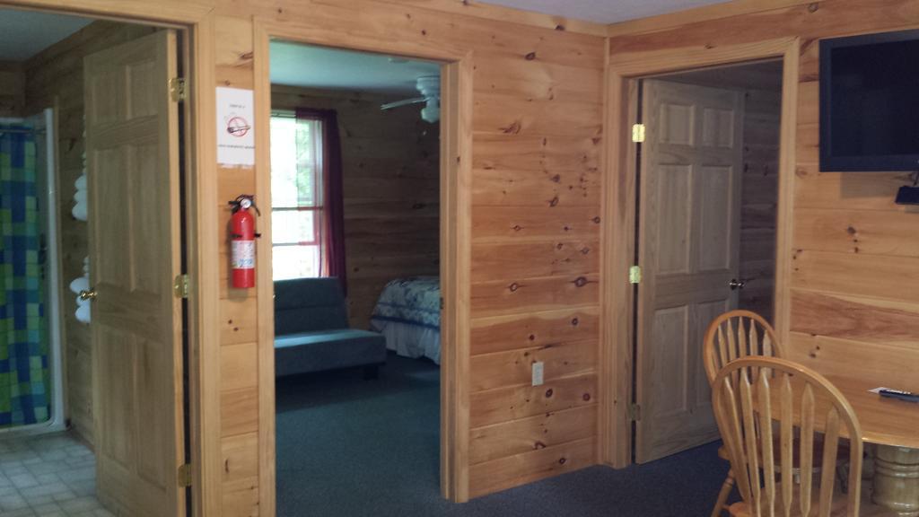 Weirs Beach Motel & Cottages