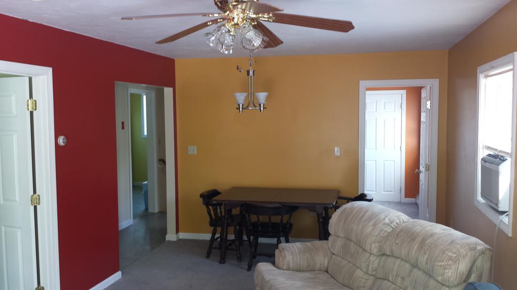 Weirs Beach Motel & Cottages