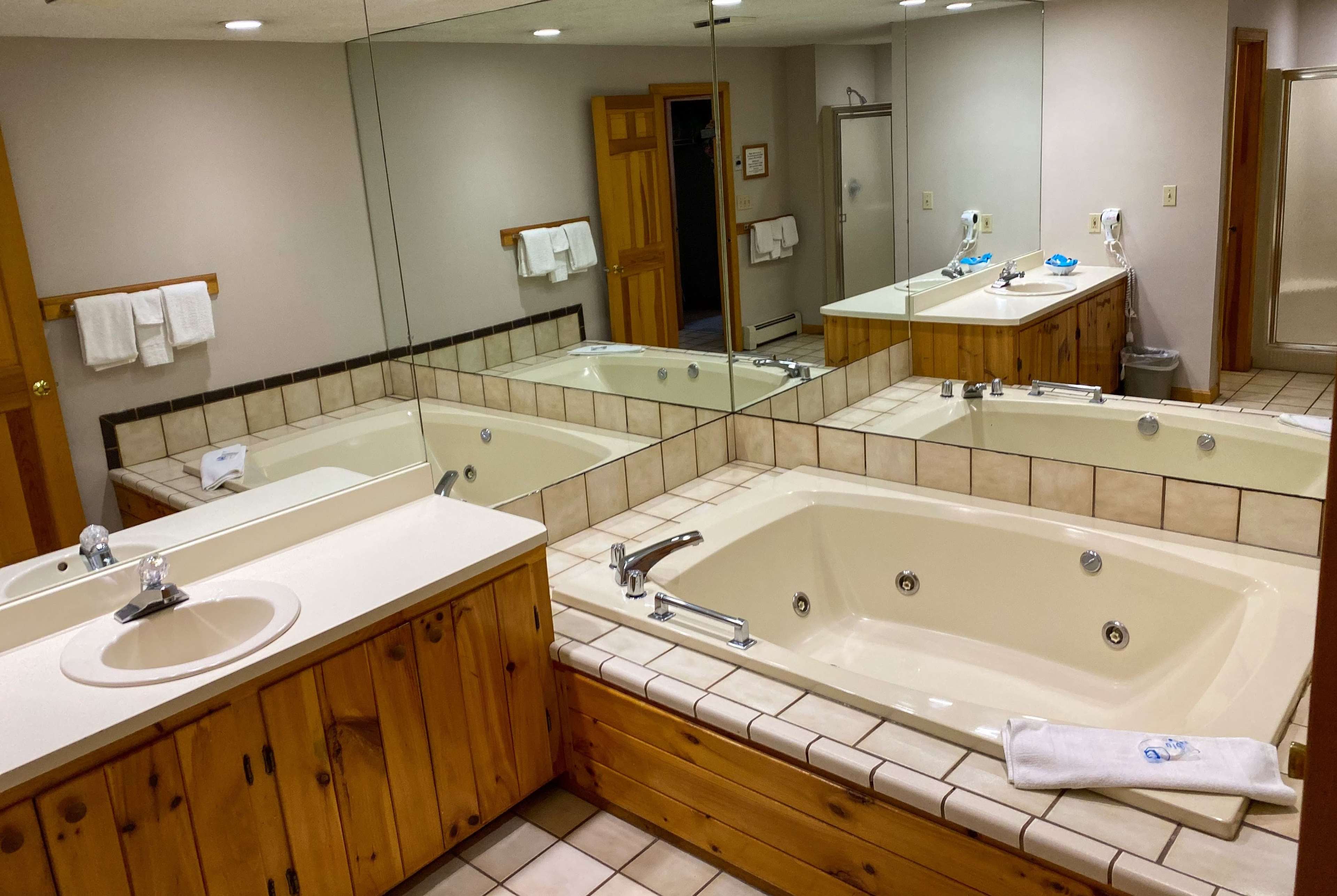 Travelodge by Wyndham Lincoln Near White Mountain