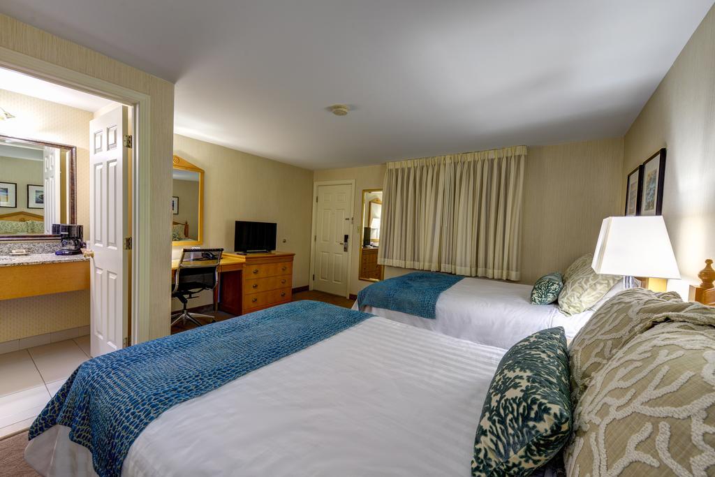Port Inn and Suites Portsmouth, an Ascend Collection Hotel