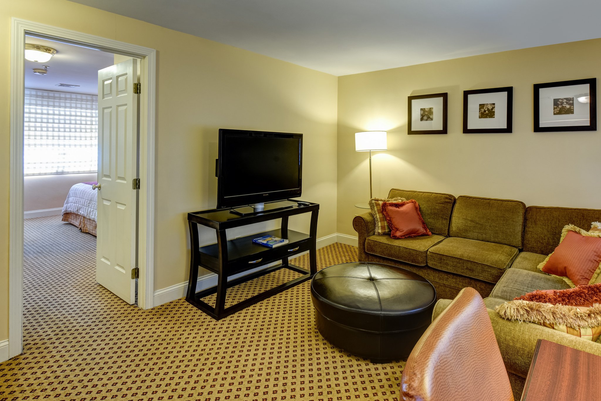 Port Inn and Suites Portsmouth, an Ascend Collection Hotel