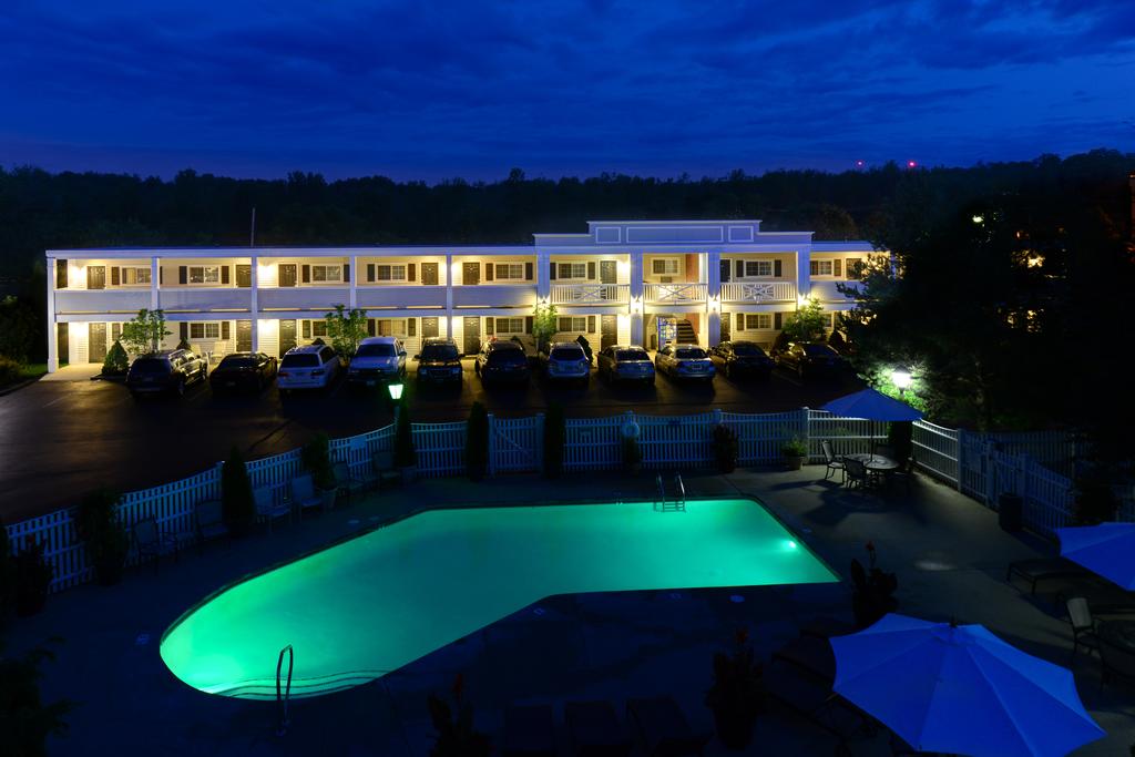 Port Inn and Suites Portsmouth, an Ascend Collection Hotel