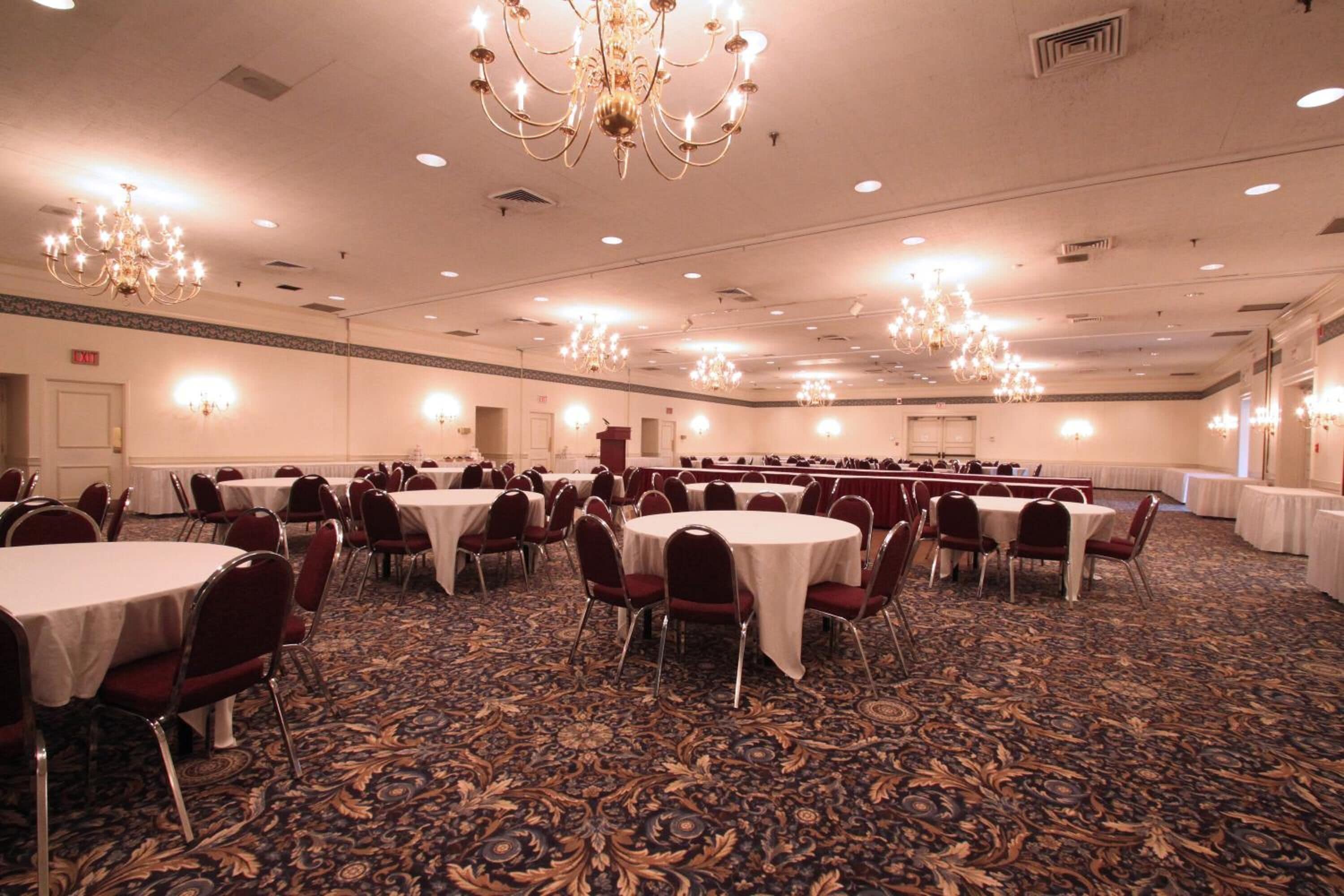 Fireside Inn & Suites