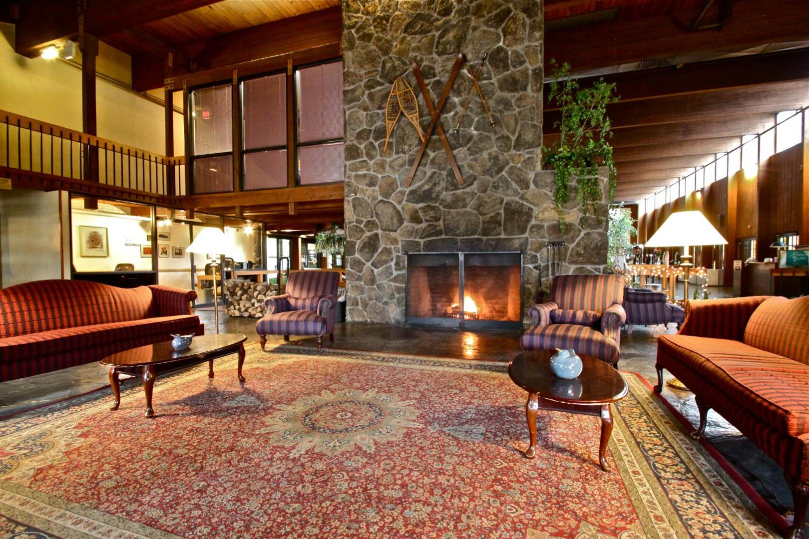 Fireside Inn & Suites