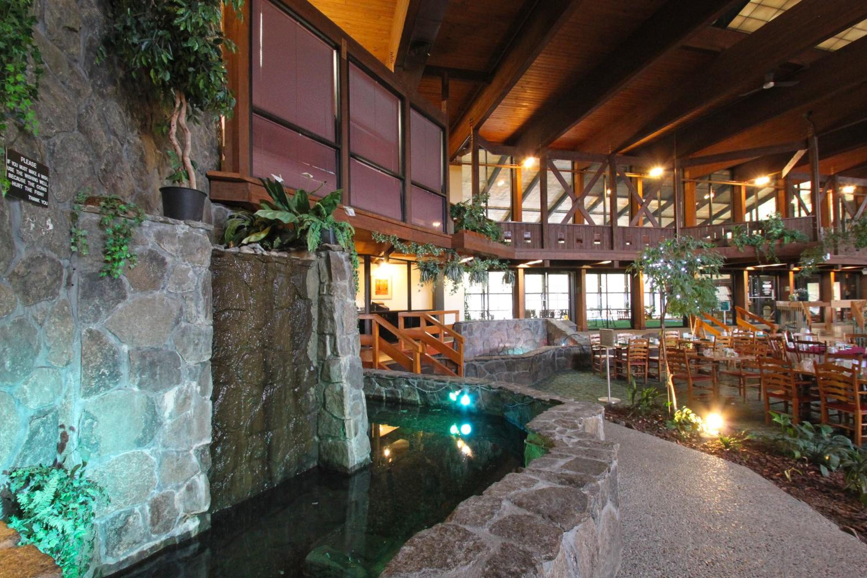 Fireside Inn & Suites