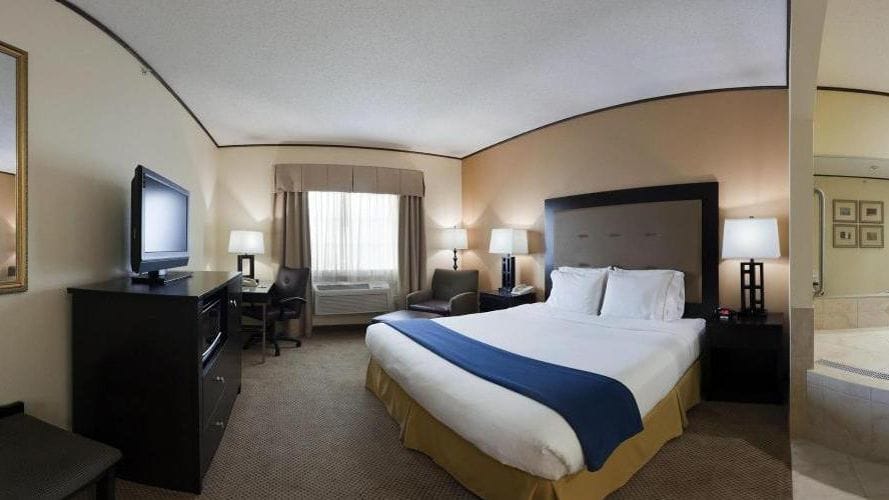 Holiday Inn Express Hotel & Suites Absecon - Atlantic City Area
