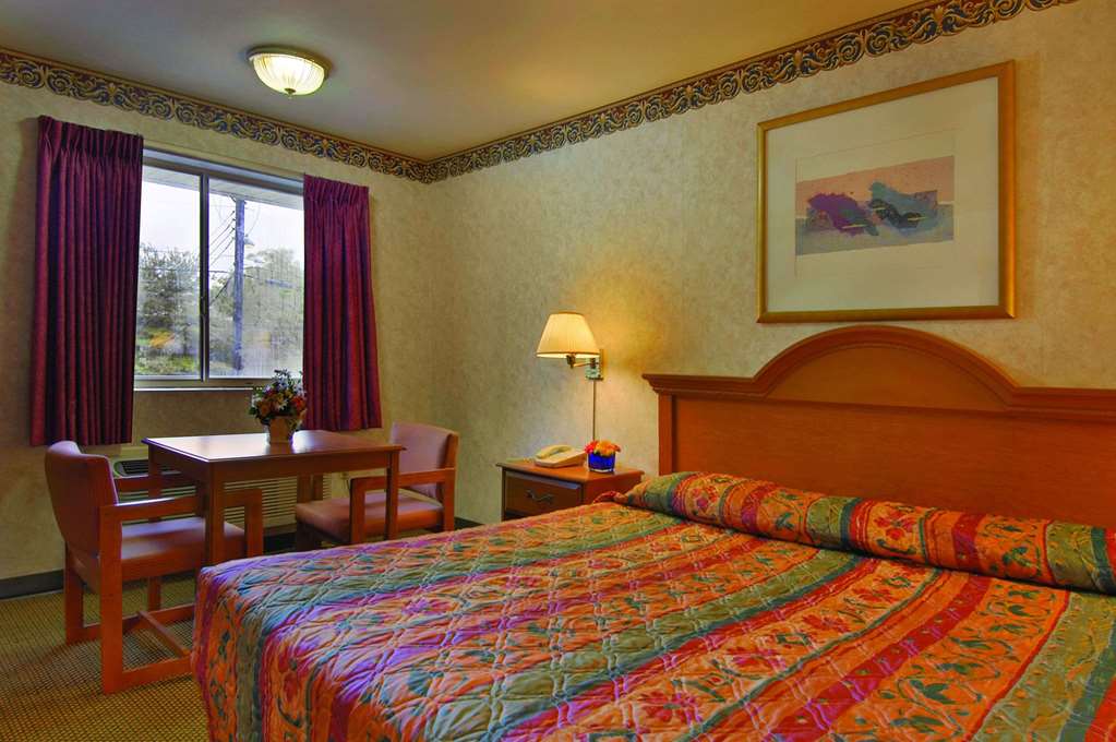 Sunflower Inn