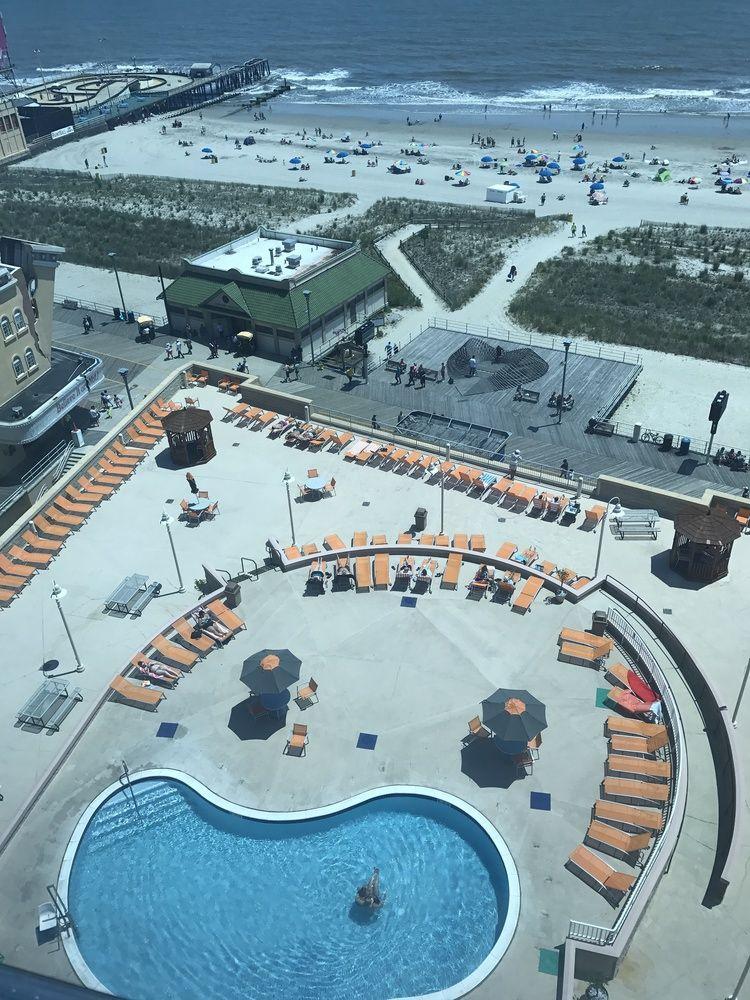 Atlantic Palace Suites