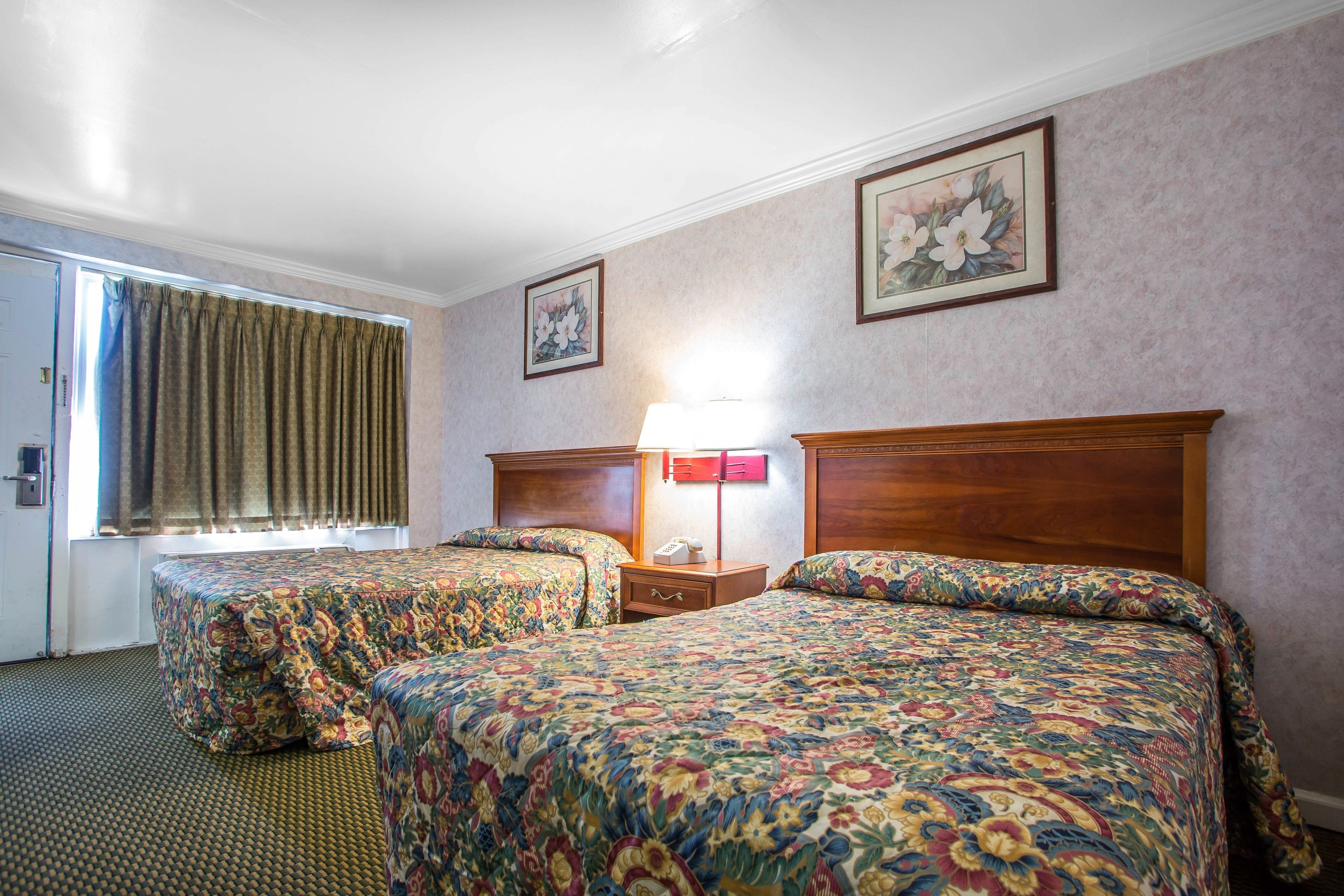 Downbeach Inn