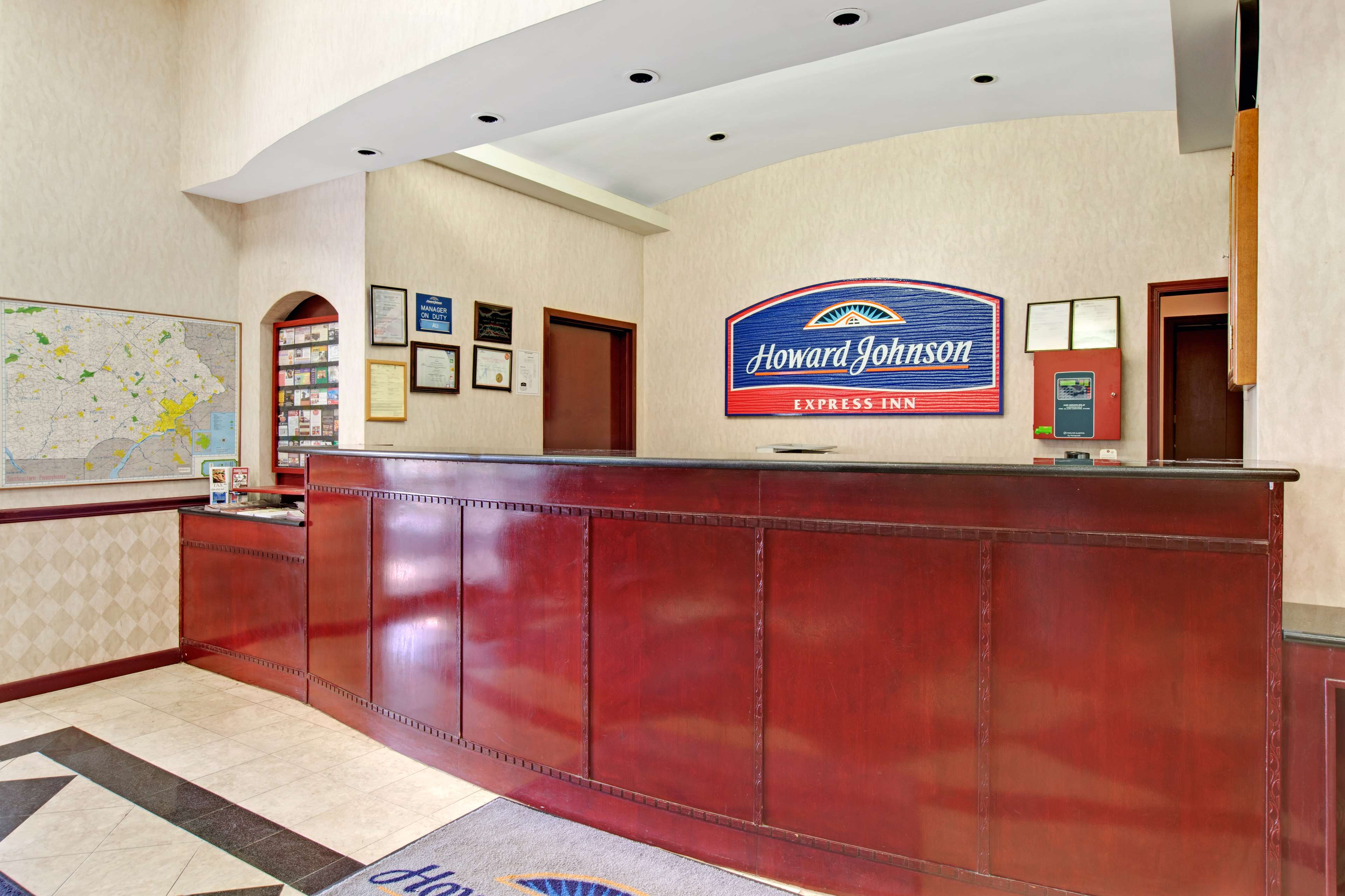 Travelodge by Wyndham Bellmawr