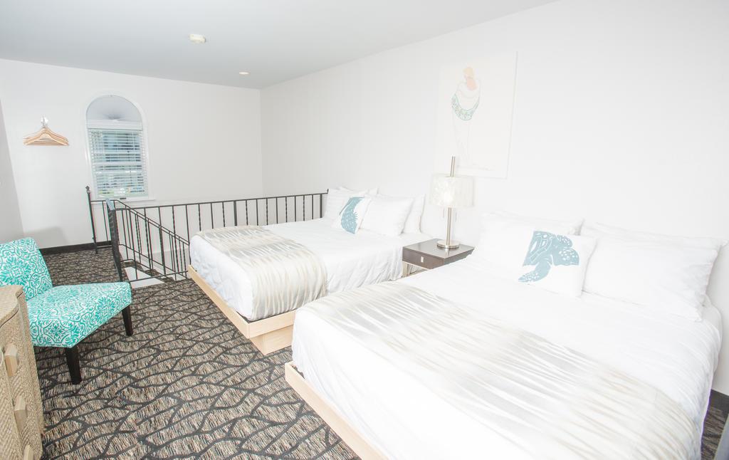 Periwinkle Inn