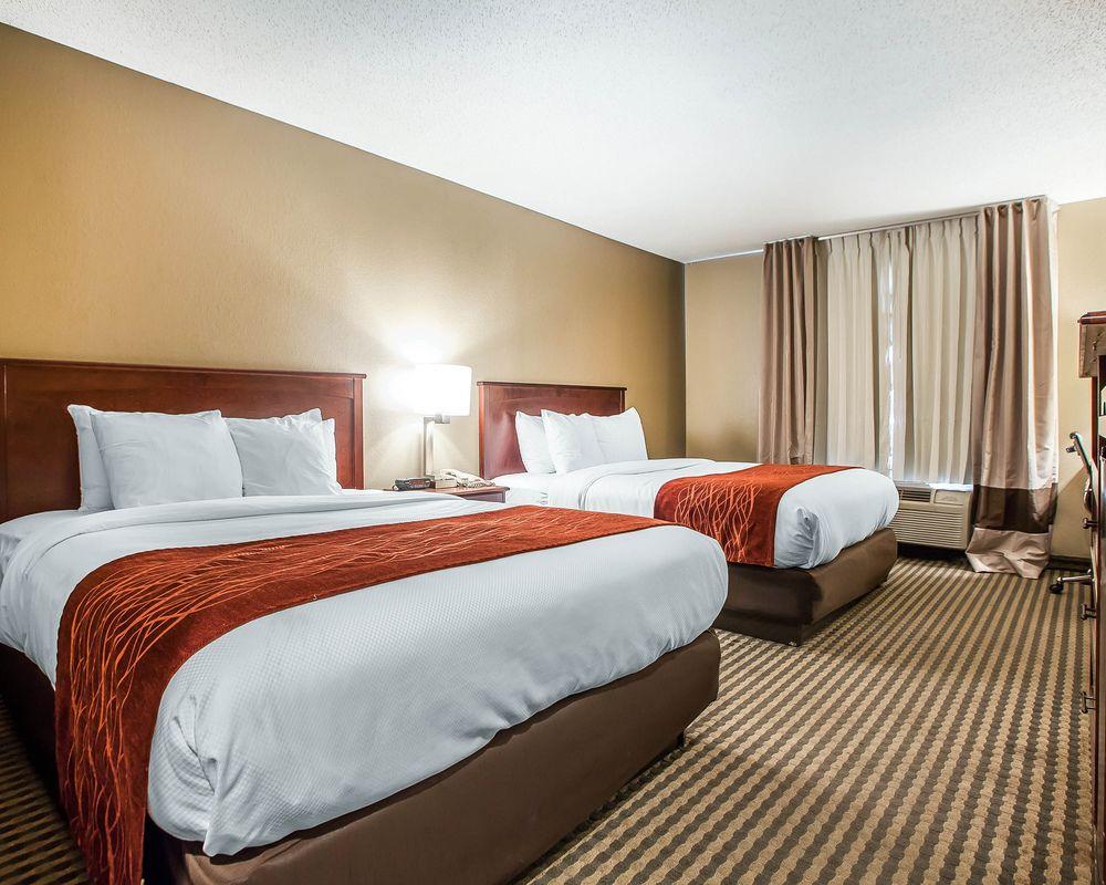 Comfort Inn & Suites