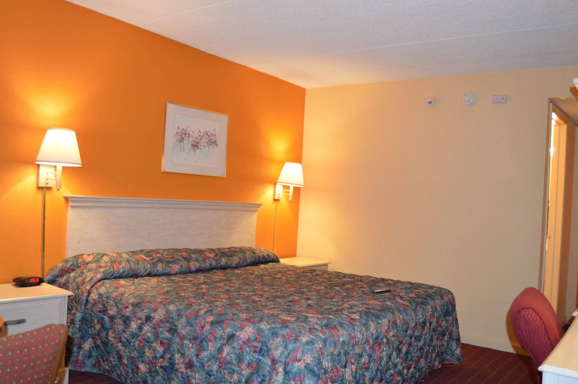 Travelers Inn Dayton