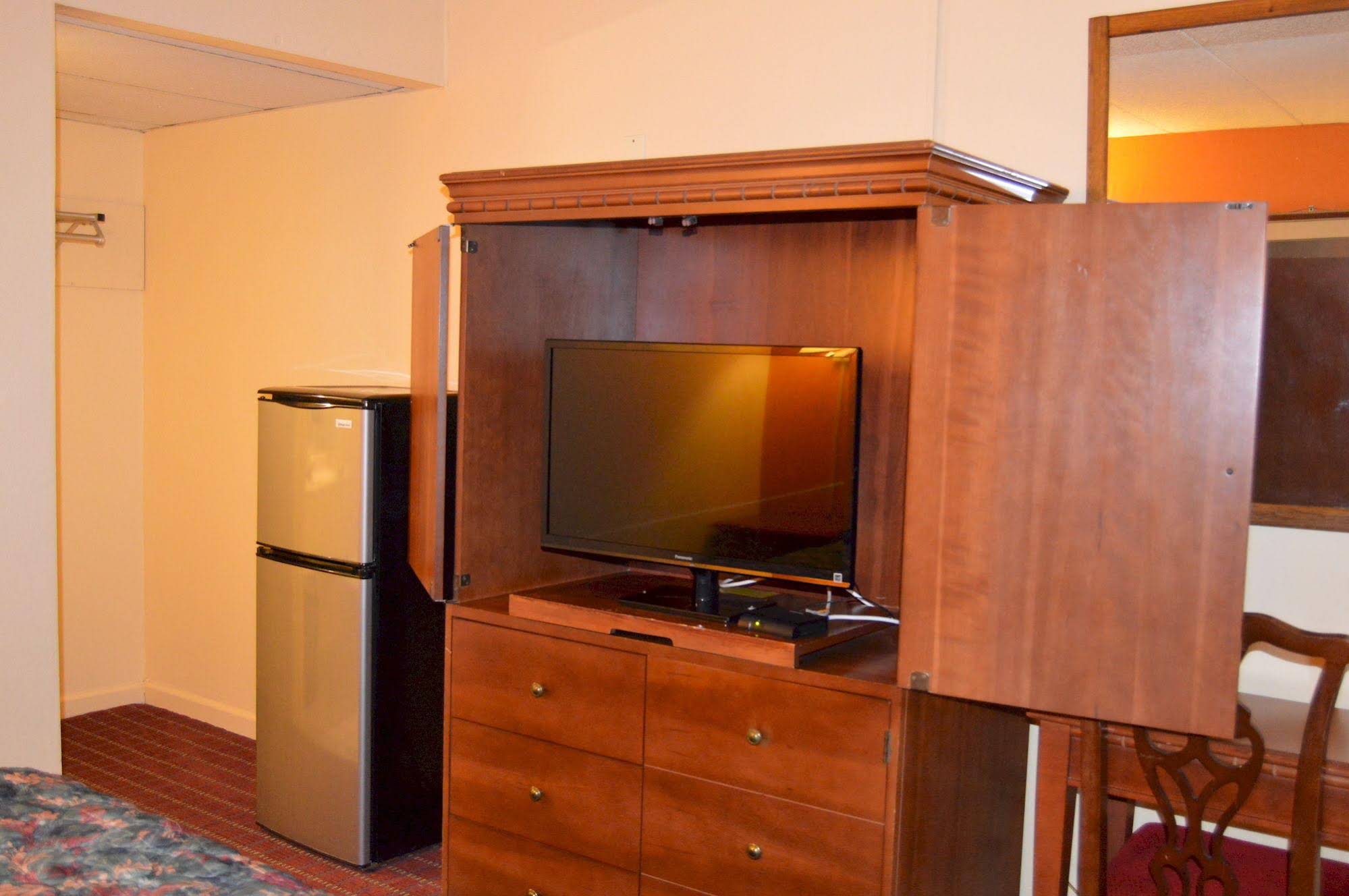 Travelers Inn Dayton